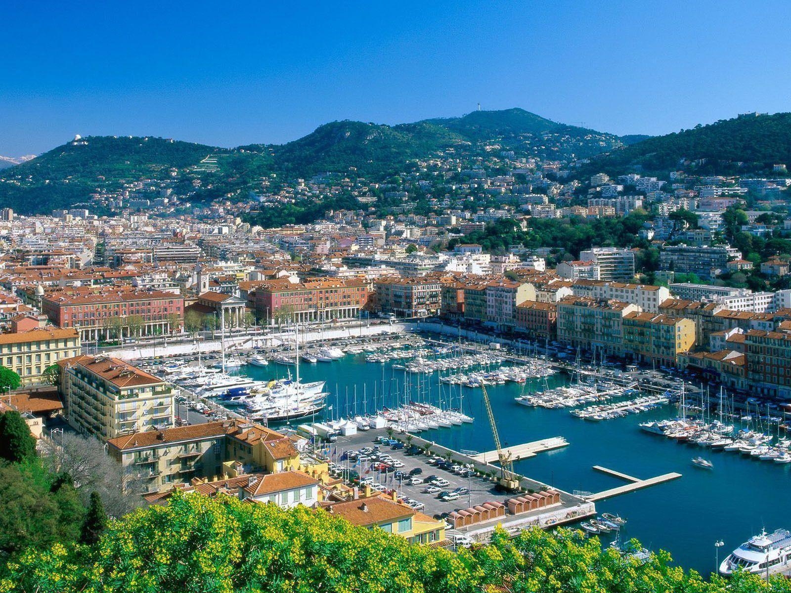 1600x1200 Yachts in the port city of Marseille, France wallpaper and image, Desktop