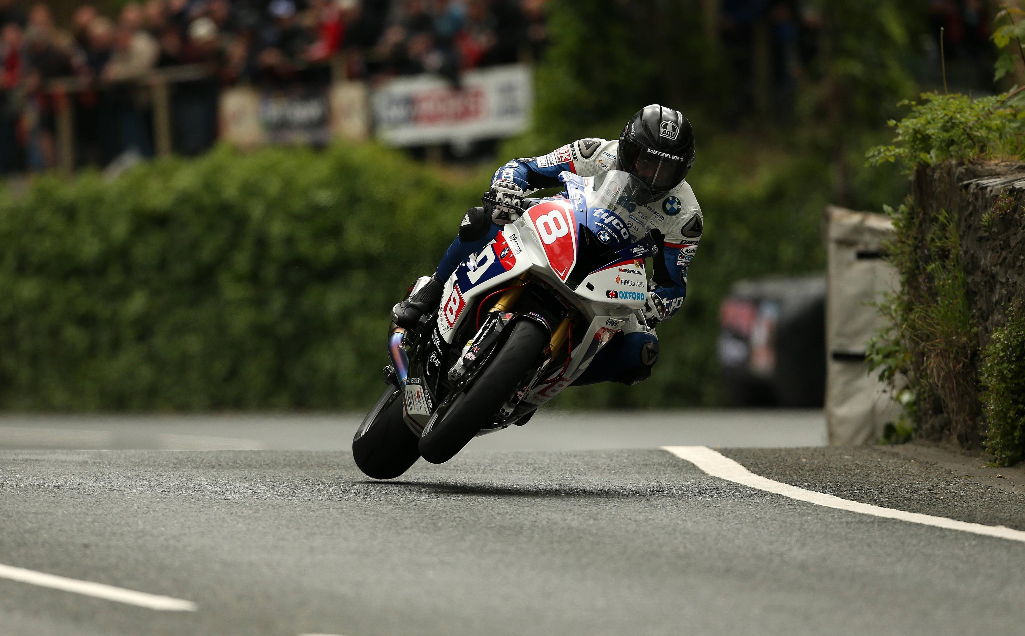 4240x2630 Isle Of Man TT Wallpaper, Desktop