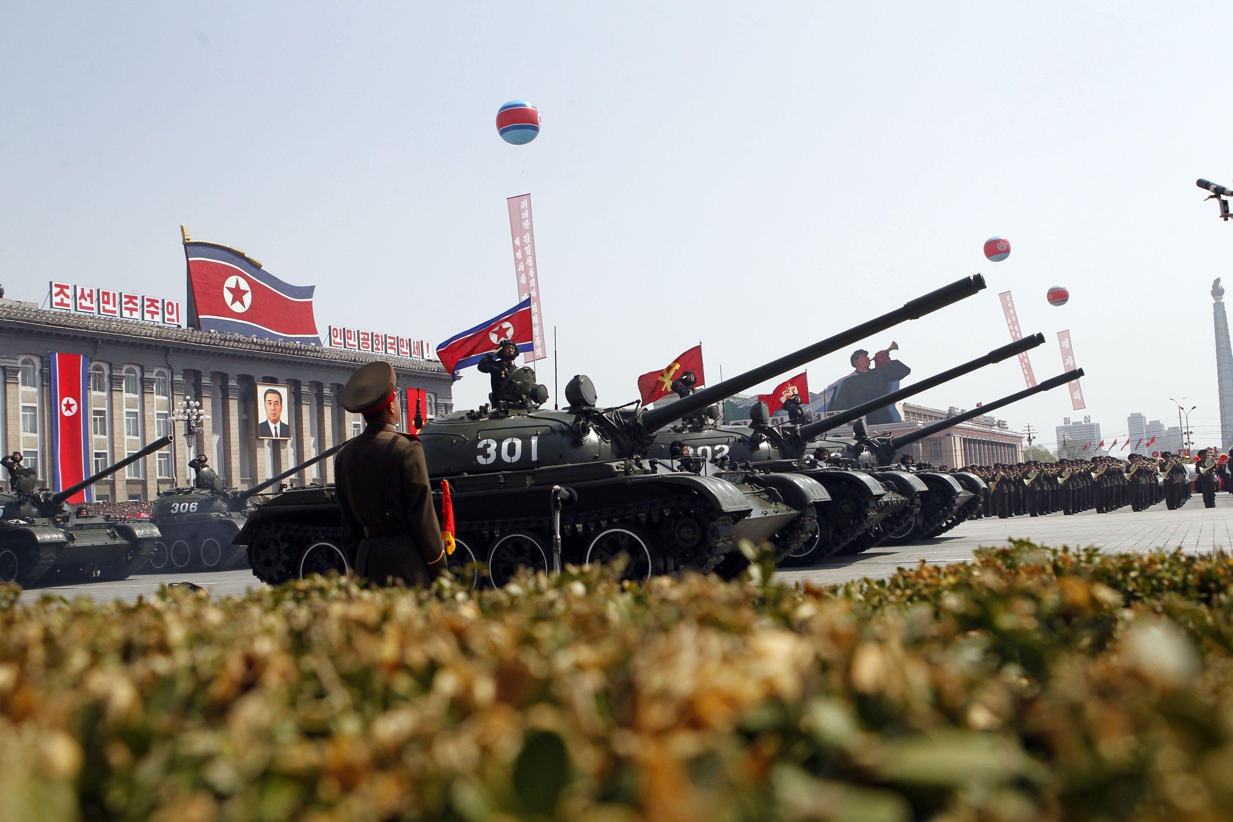 4000x2670 North Korea Parade Military Army Tank  Wallpaper, Desktop