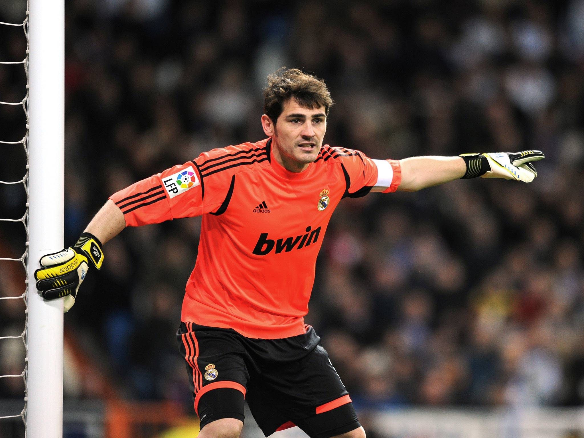 2050x1540 HD Iker Casillas Wallpaper, Desktop