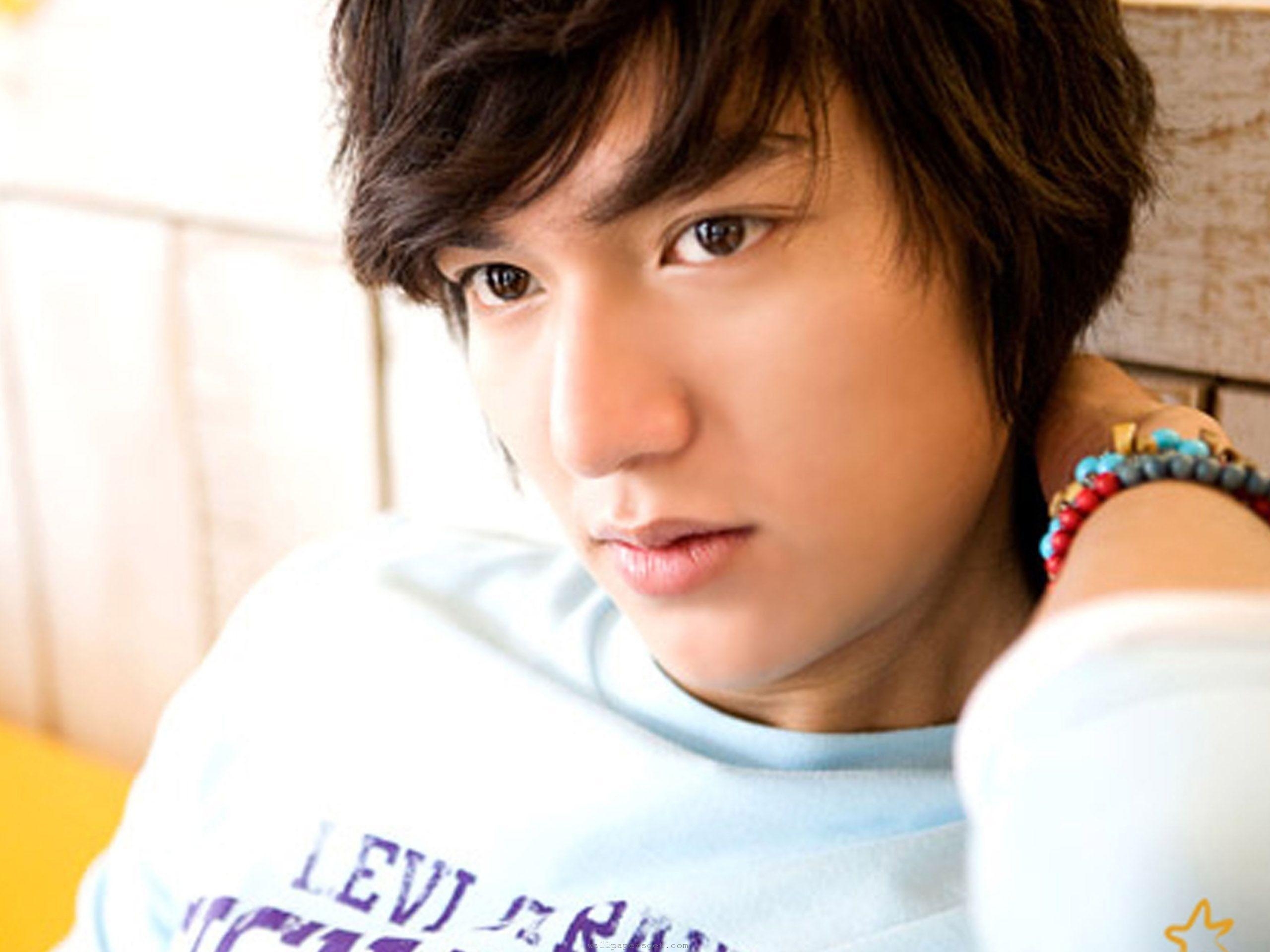 2560x1920 Lee Min Ho Picture, Desktop