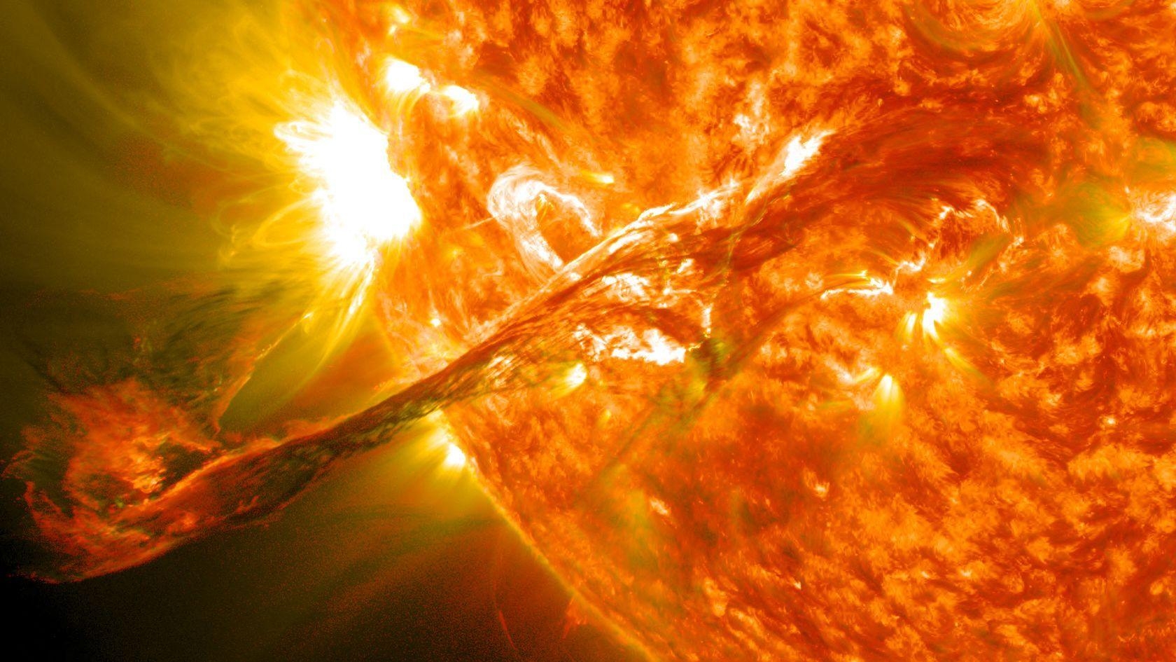 1680x950 Solar Flares It was the perfect storm Carrington Event, Desktop