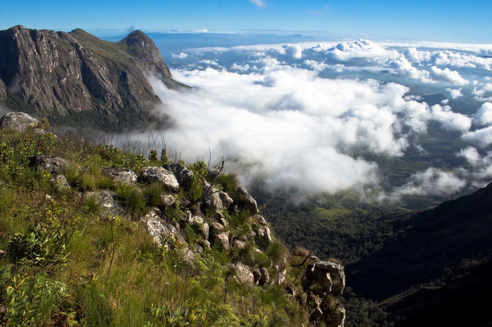 1600x1070 Climbing the legendary Mulanje Mountain. Alec Goes to Malawi, Desktop