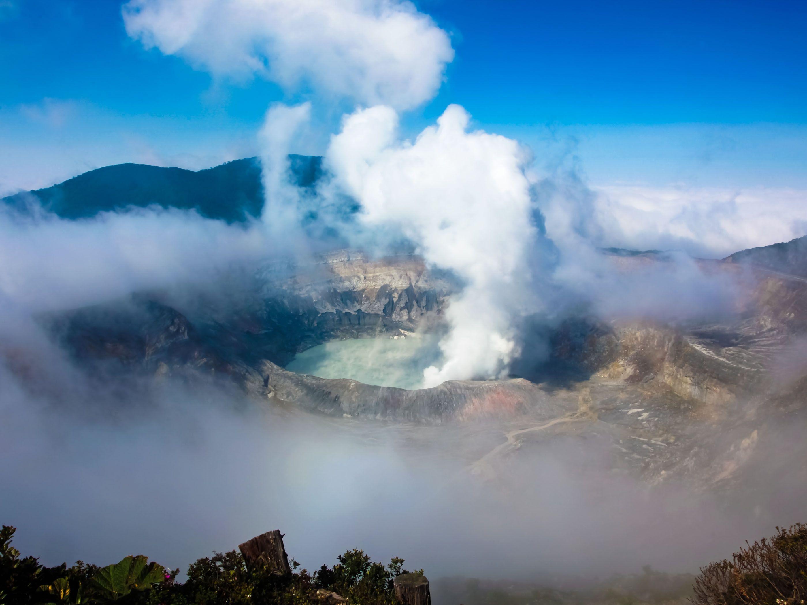 2800x2100 Volcan Costa rica wallpaper and image, picture, photo, Desktop