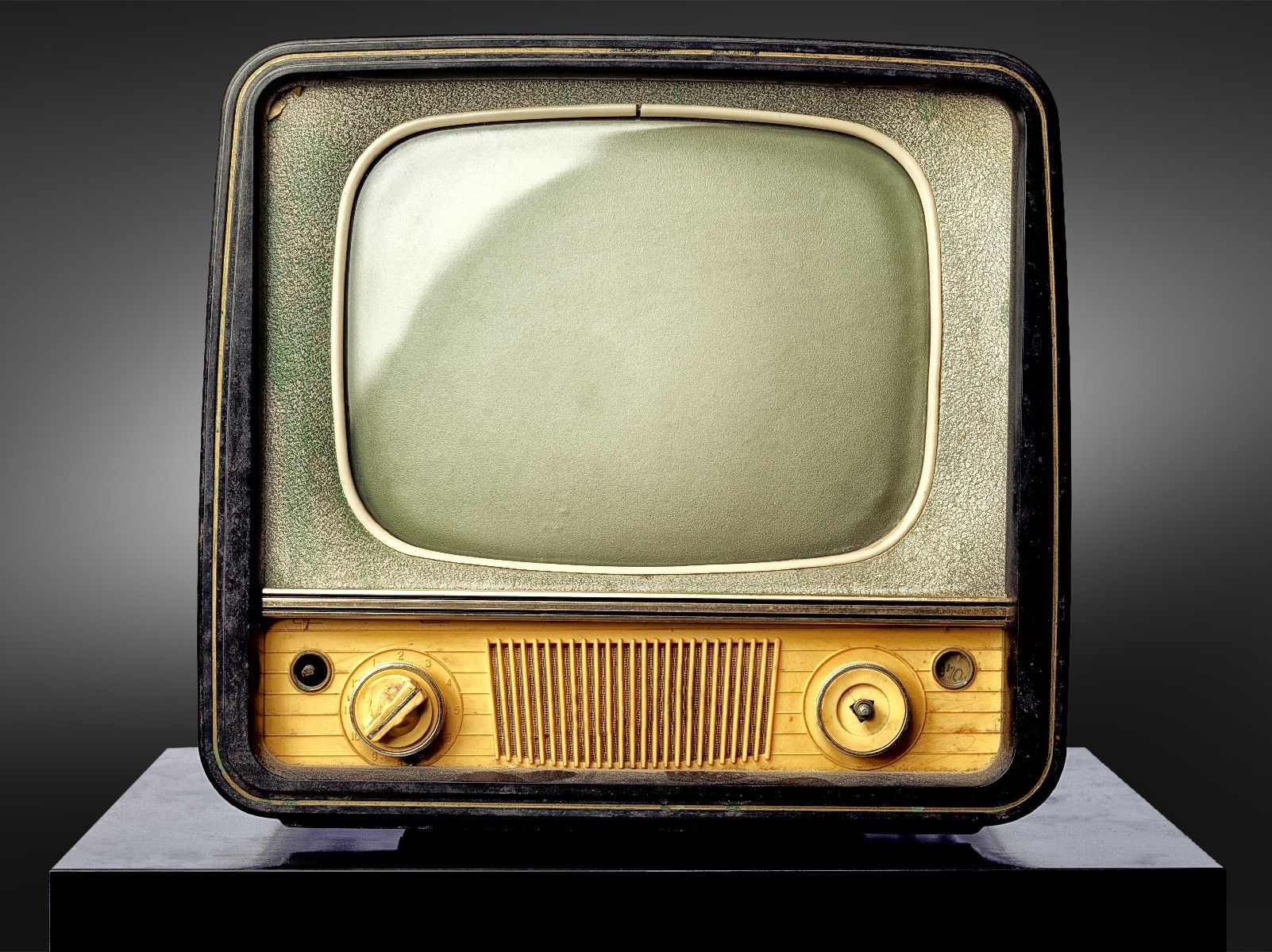 1610x1200 Wallpaper, technology, vintage, TV, eye, organ, television set, Desktop