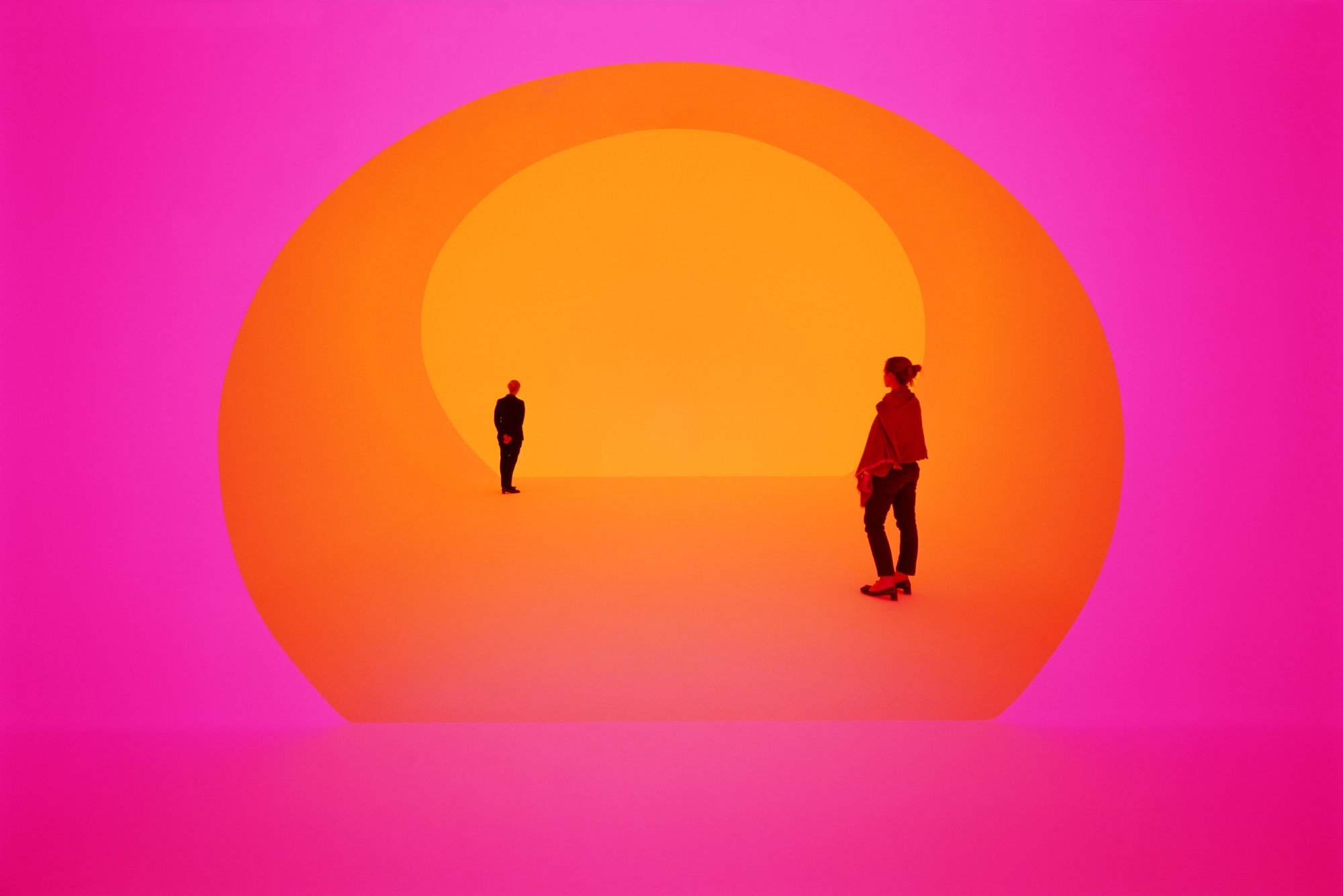 2000x1340 JAMES TURRELL. Painting with Orange Light, Desktop