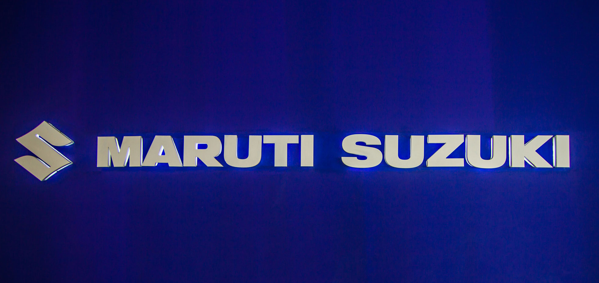 1970x930 Contact Us. Mysore road Suzuki Car Dealers in Bangalore, Dual Screen