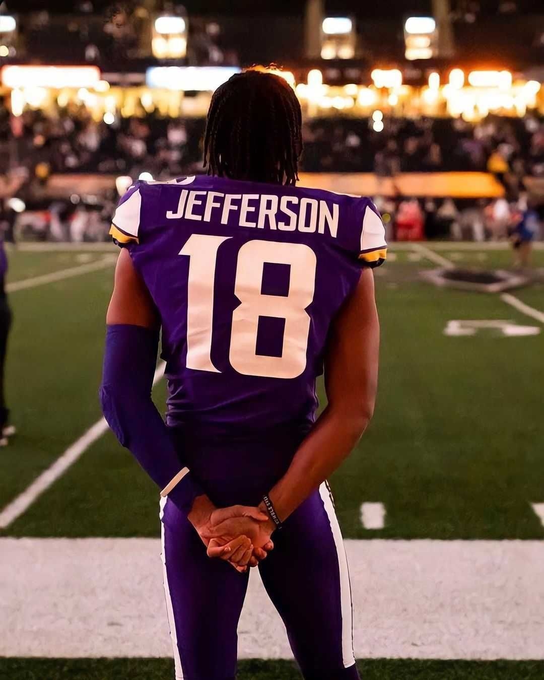 1080x1350 Justin Jefferson Wallpaper Discover more American, Football, Justin Jefferson, Minnesota Vikings, National w. Nfl football wallpaper, Nfl photo, Vikings football, Phone