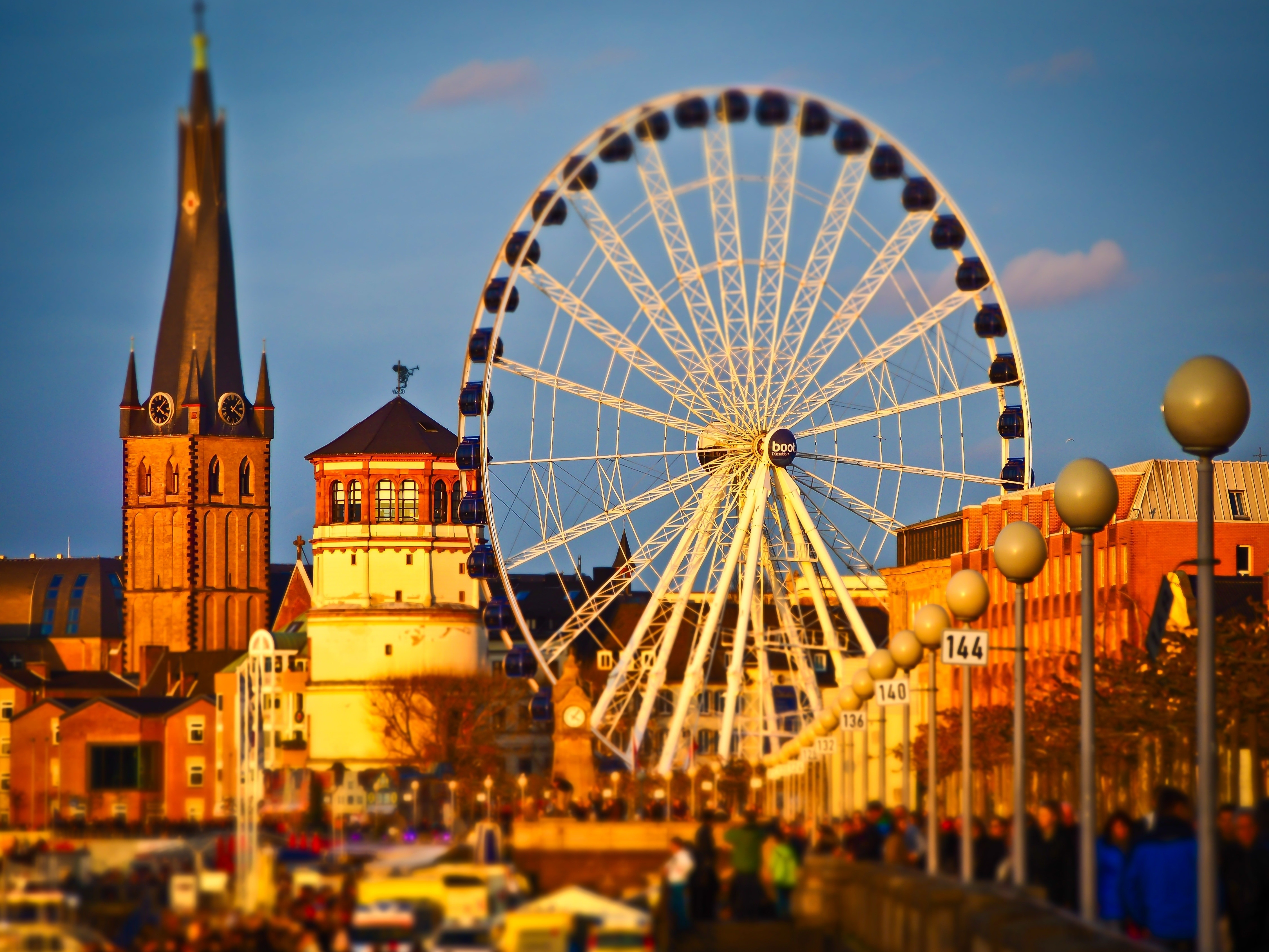 4510x3390 Skyline, Rhine Promenade, Düsseldorf, , free image, Desktop