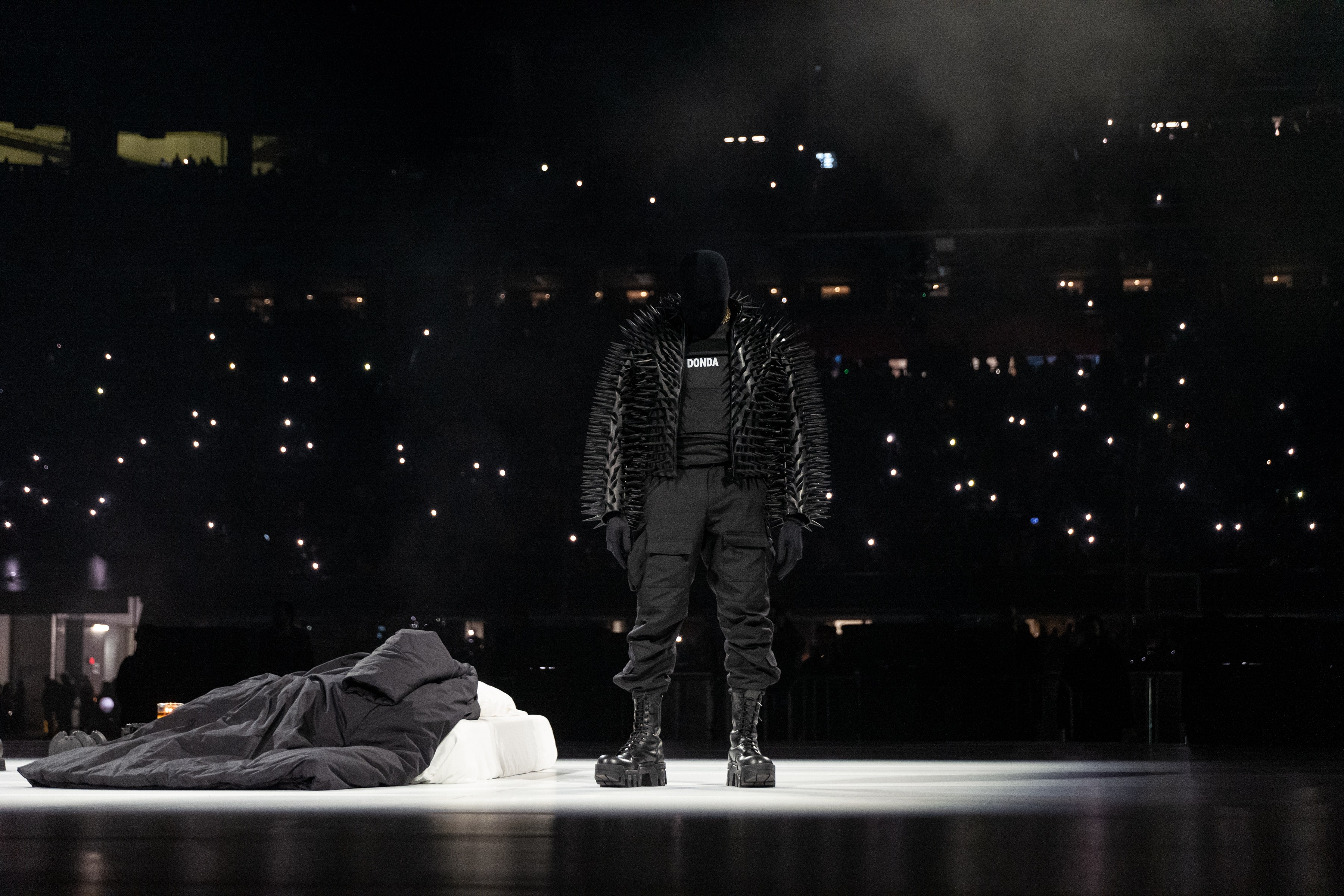 3600x2400 Kanye West's Spikey Donda Look Was Peak 'look But Don't Touch' Elan, Desktop