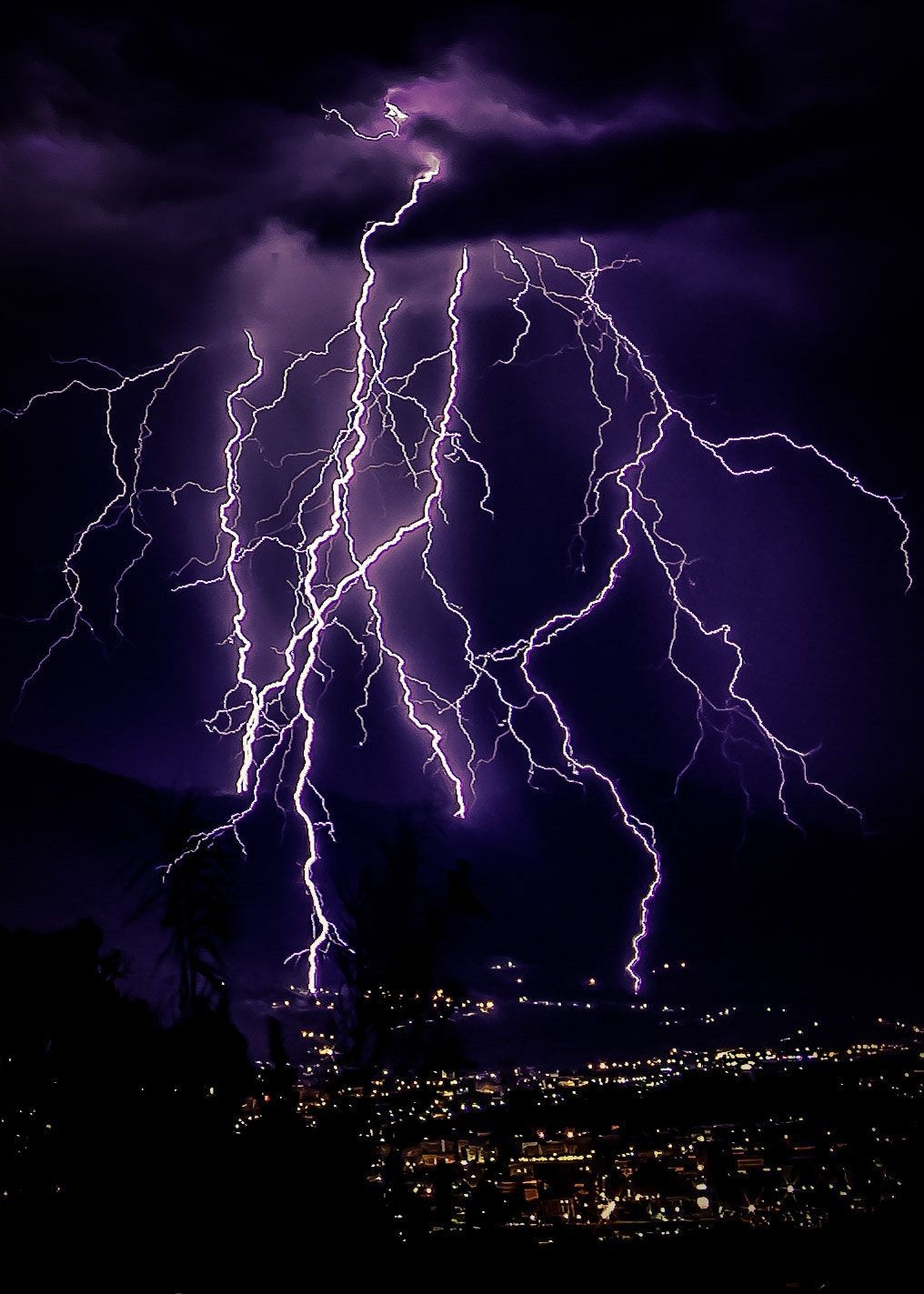 1020x1430 Purple. Lightning photo, Lightning photography, Storm wallpaper, Phone