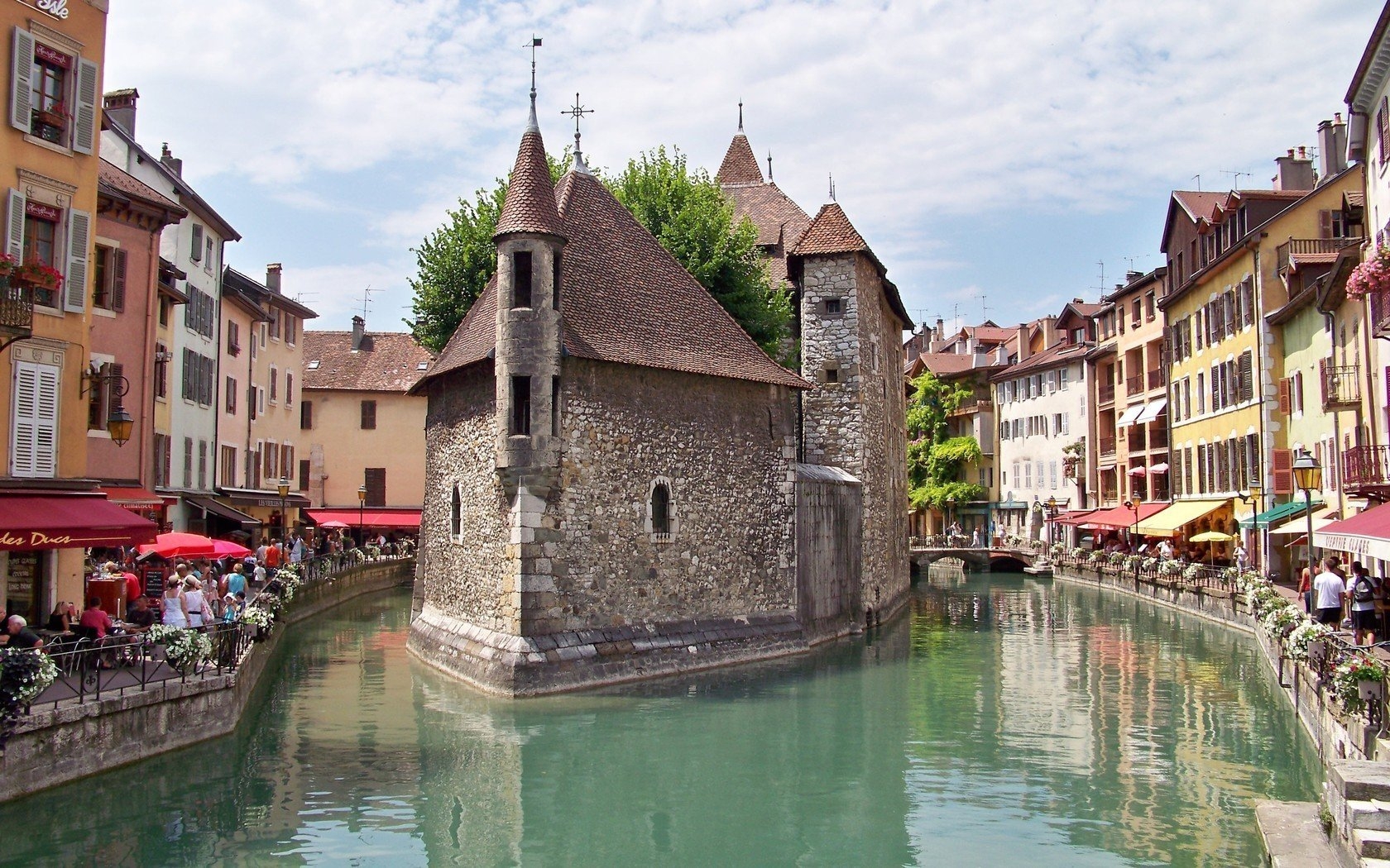 1680x1050 France, Canal, Annecy HD Wallpaper / Desktop and Mobile Image & Photo, Desktop