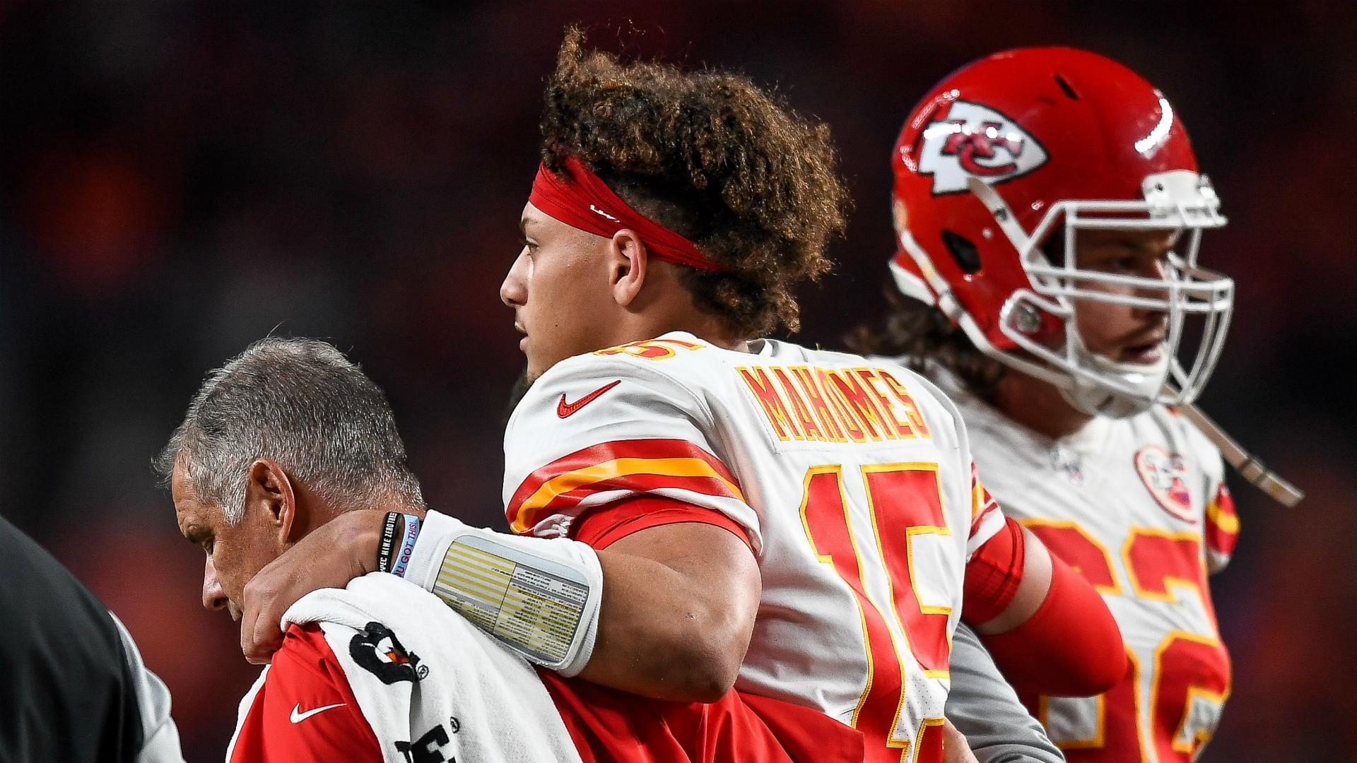 1920x1080 Chiefs' Travis Kelce on Patrick Mahomes' knee injury, Desktop