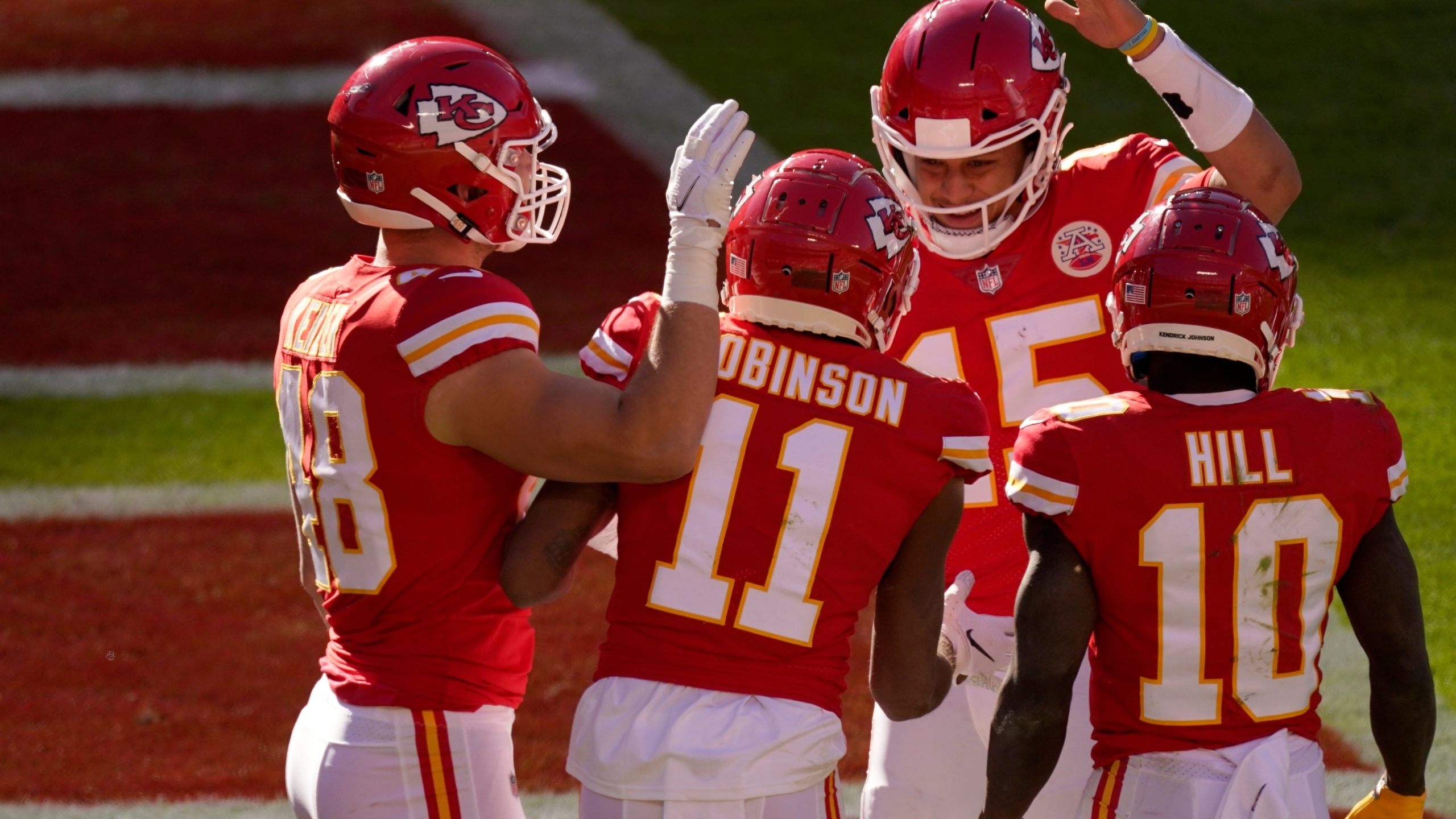 2560x1440 Mahomes Throws 5 TD Passes As Chiefs Romp Past Jets, 35 9, Desktop