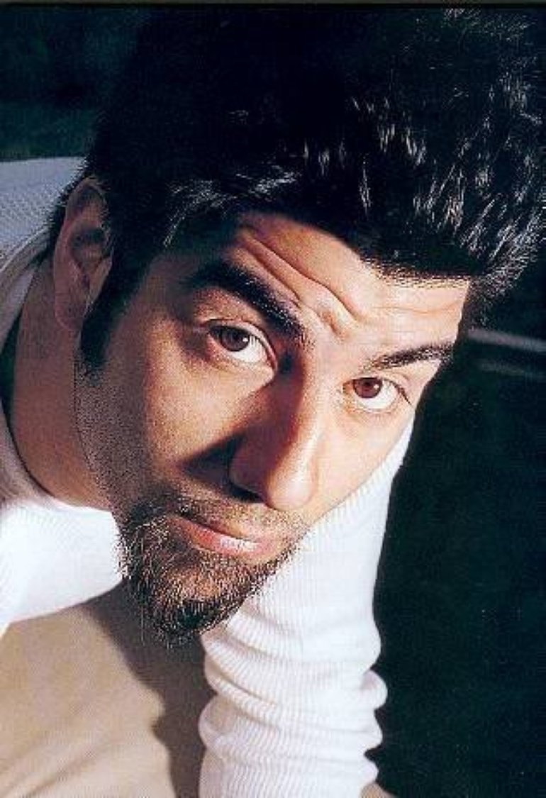 770x1130 Chino Moreno Photo (3 of 104), Phone