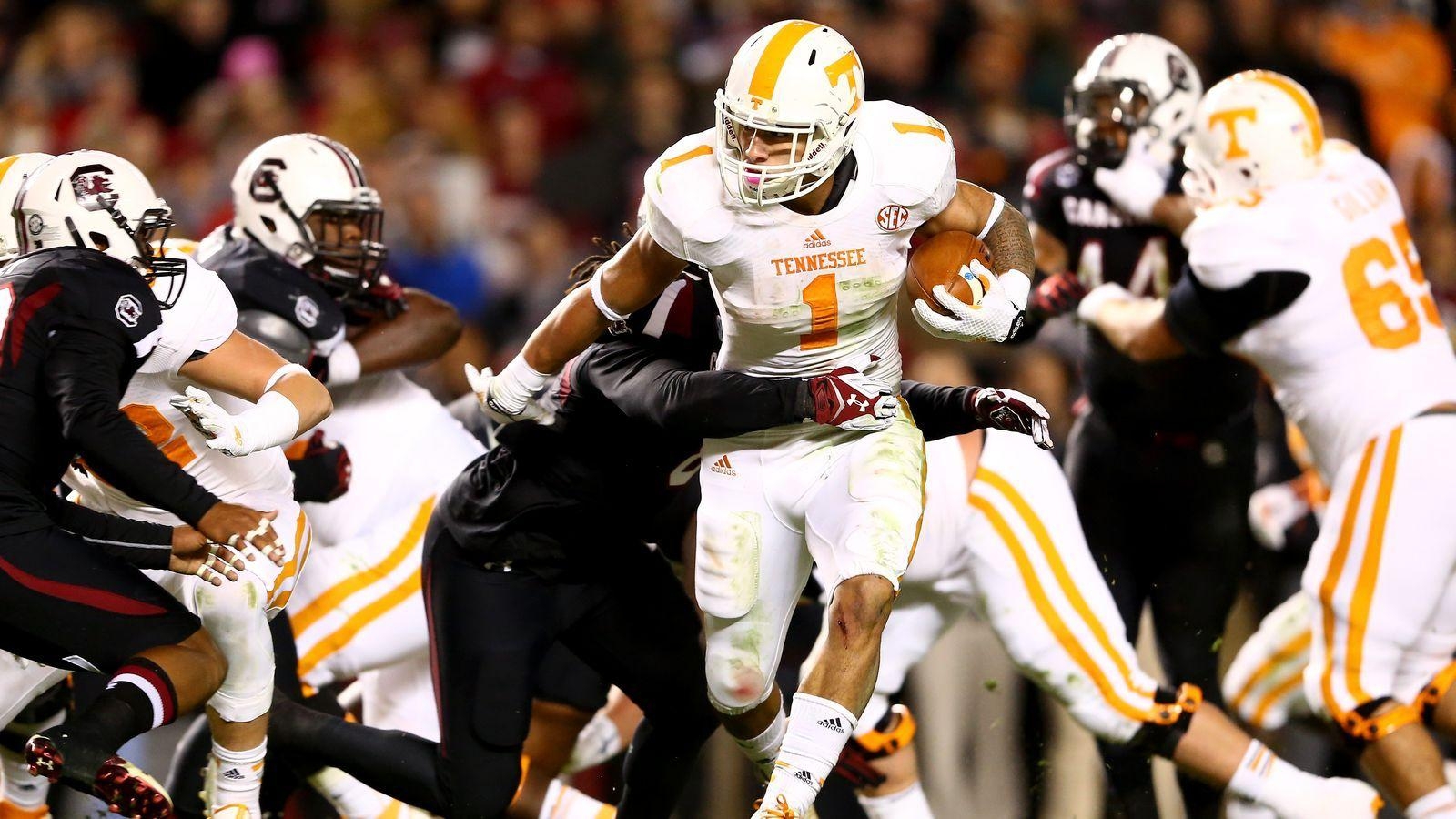 1600x900 Jalen Hurd, Alvin Kamara, and Running Back Reps Top Talk, Desktop