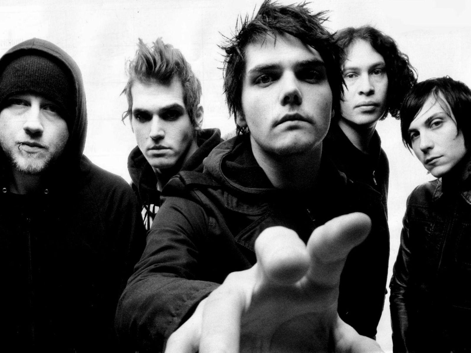 1600x1200 Altwall: Скачать My Chemical Romance wallpaper (обои рабочего стола), Desktop