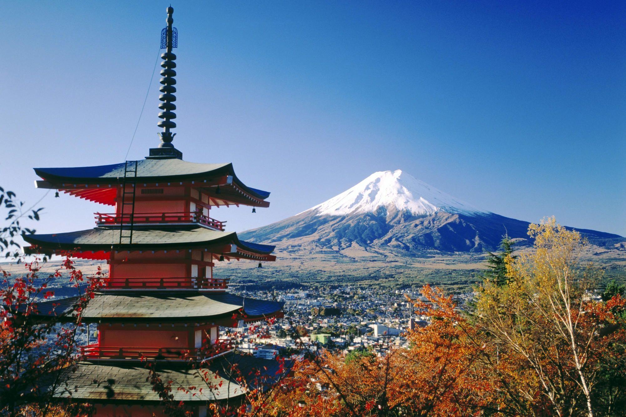 2000x1340 Mount Fuji Wallpaper, Travel Wallpaper, Desktop