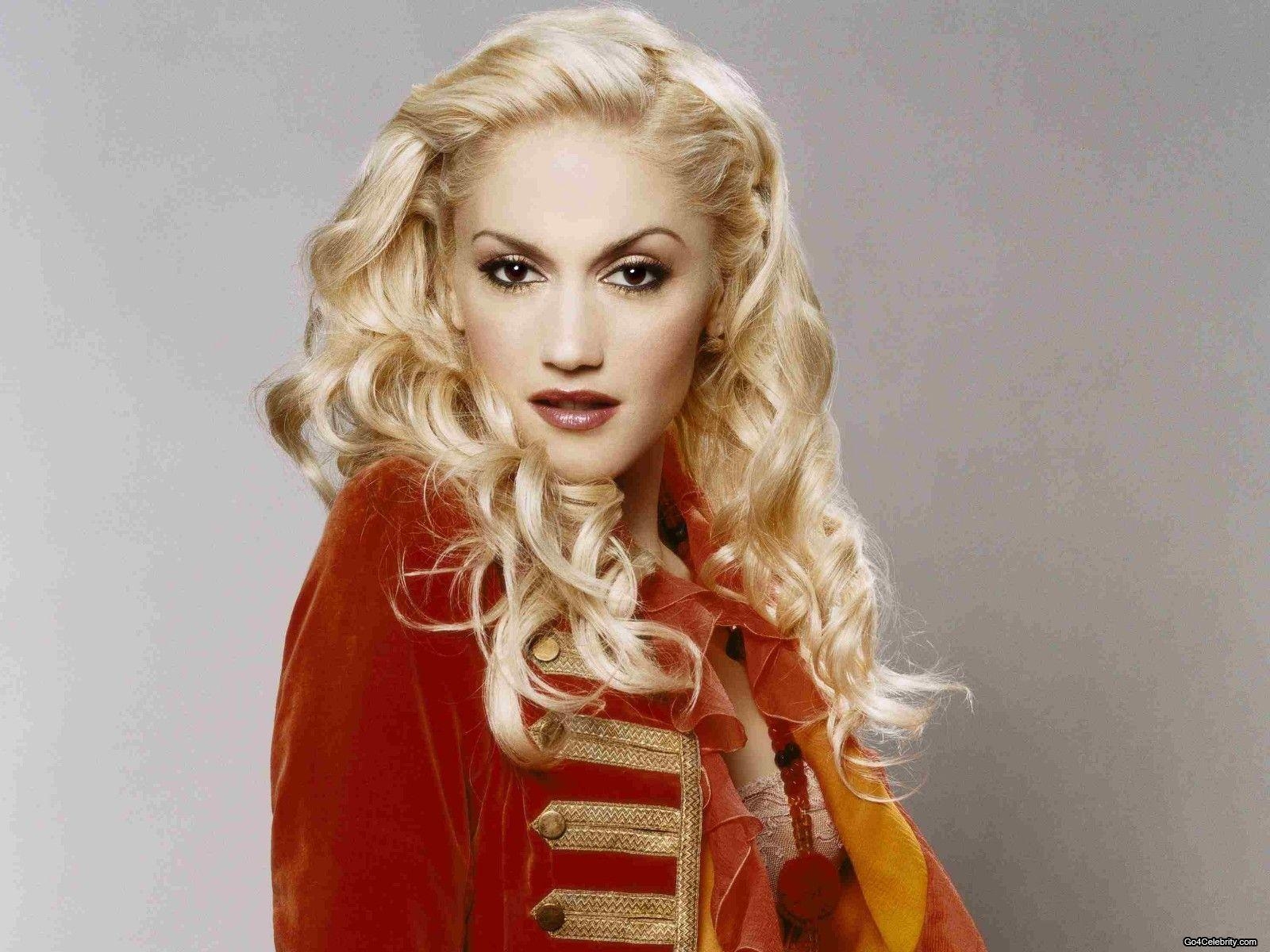 1600x1200 Gwen Stefani. Wallpaper HD free Download, Desktop