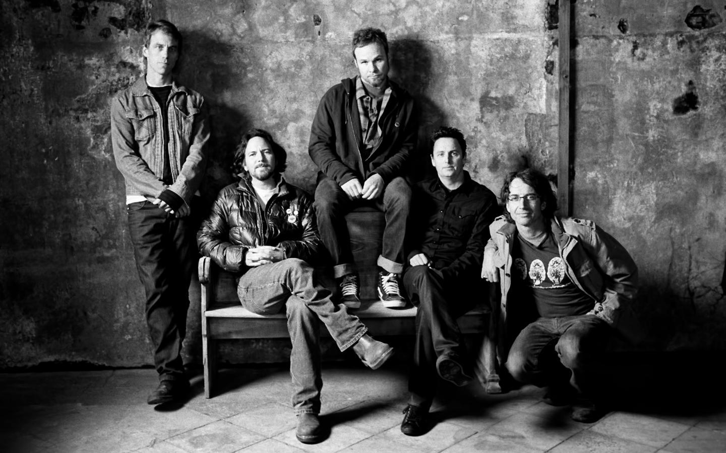 1440x900 Pearl Jam Wallpaper C492J (2560x1600), Desktop