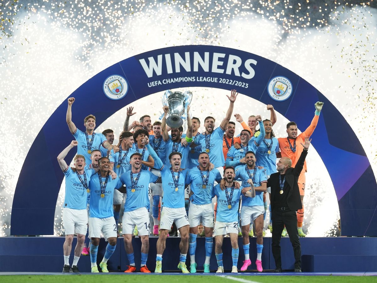 1200x900 Celebrate Manchester City's historic treble win with the MEN's special souvenir edition, Desktop