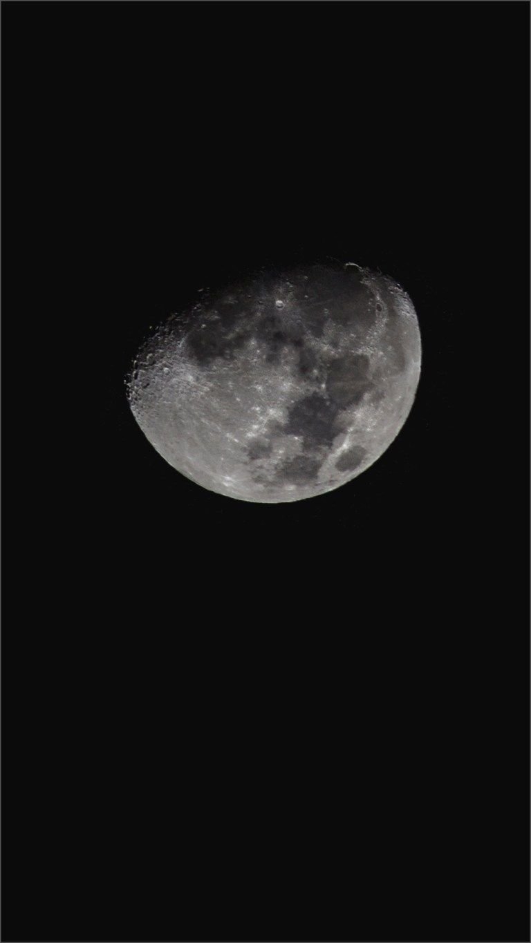 770x1370 Ios moon Wallpaper Download, Phone