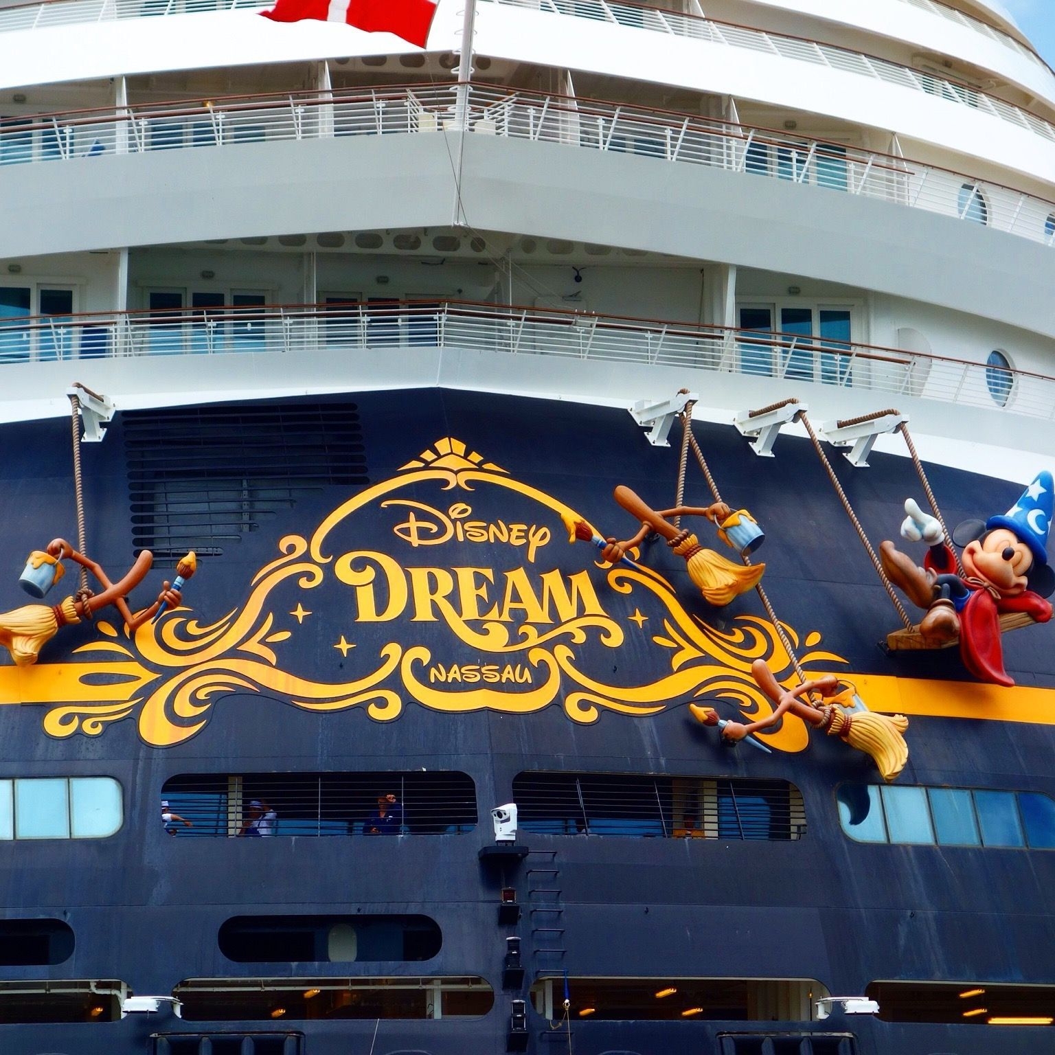 1540x1540 Disney Cruise Wallpaper Free Disney Cruise Background, Phone