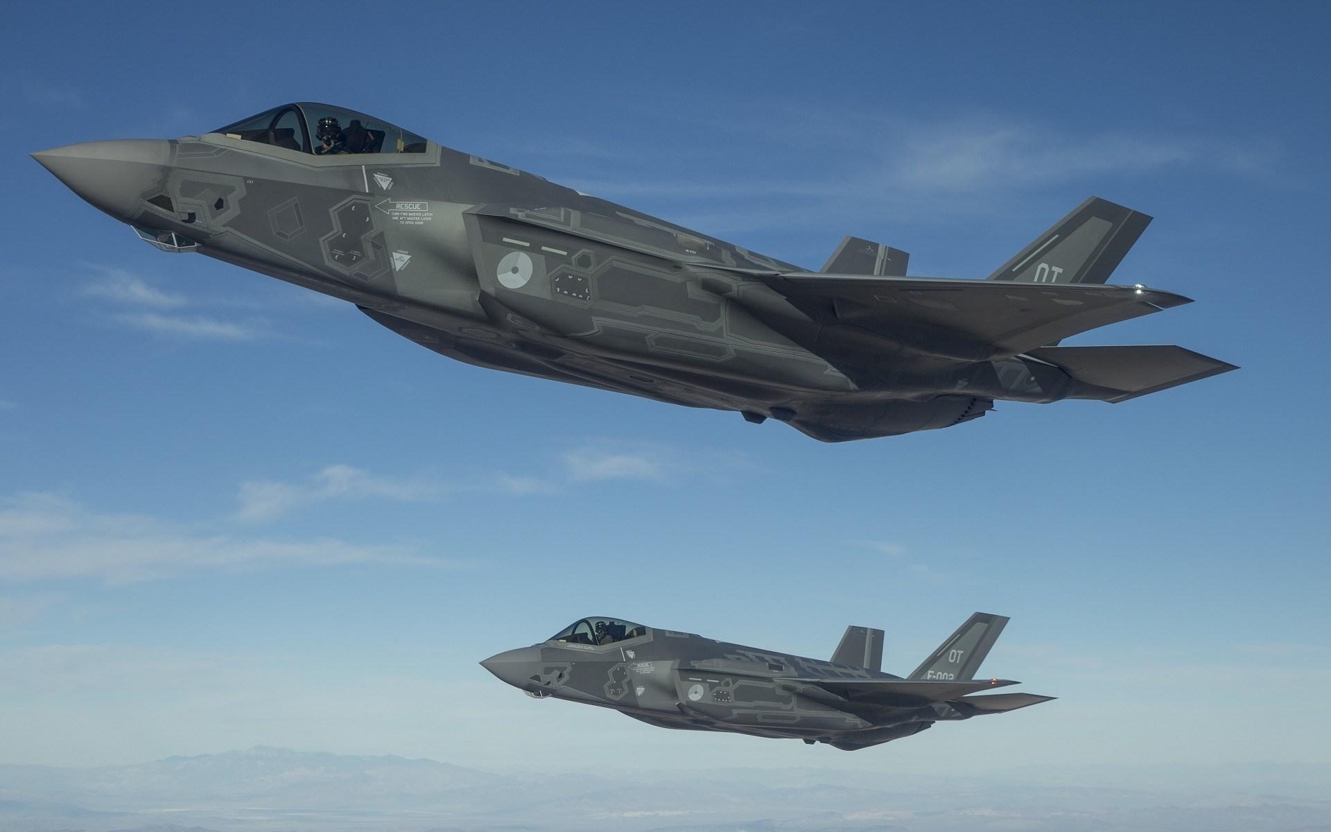 1920x1200 free screensaver wallpaper for lockheed martin f 35, Desktop