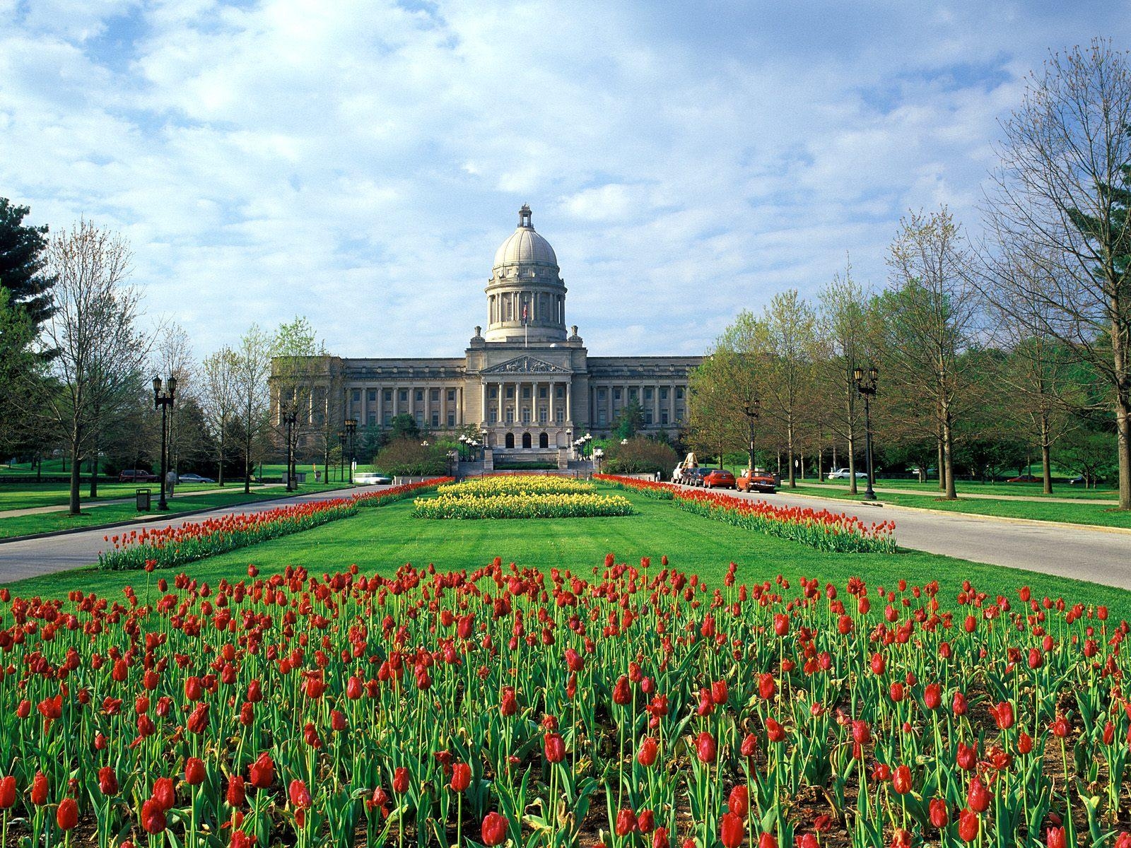 1600x1200 Kentucky State Capitol Building Frankfort Kentucky, Desktop