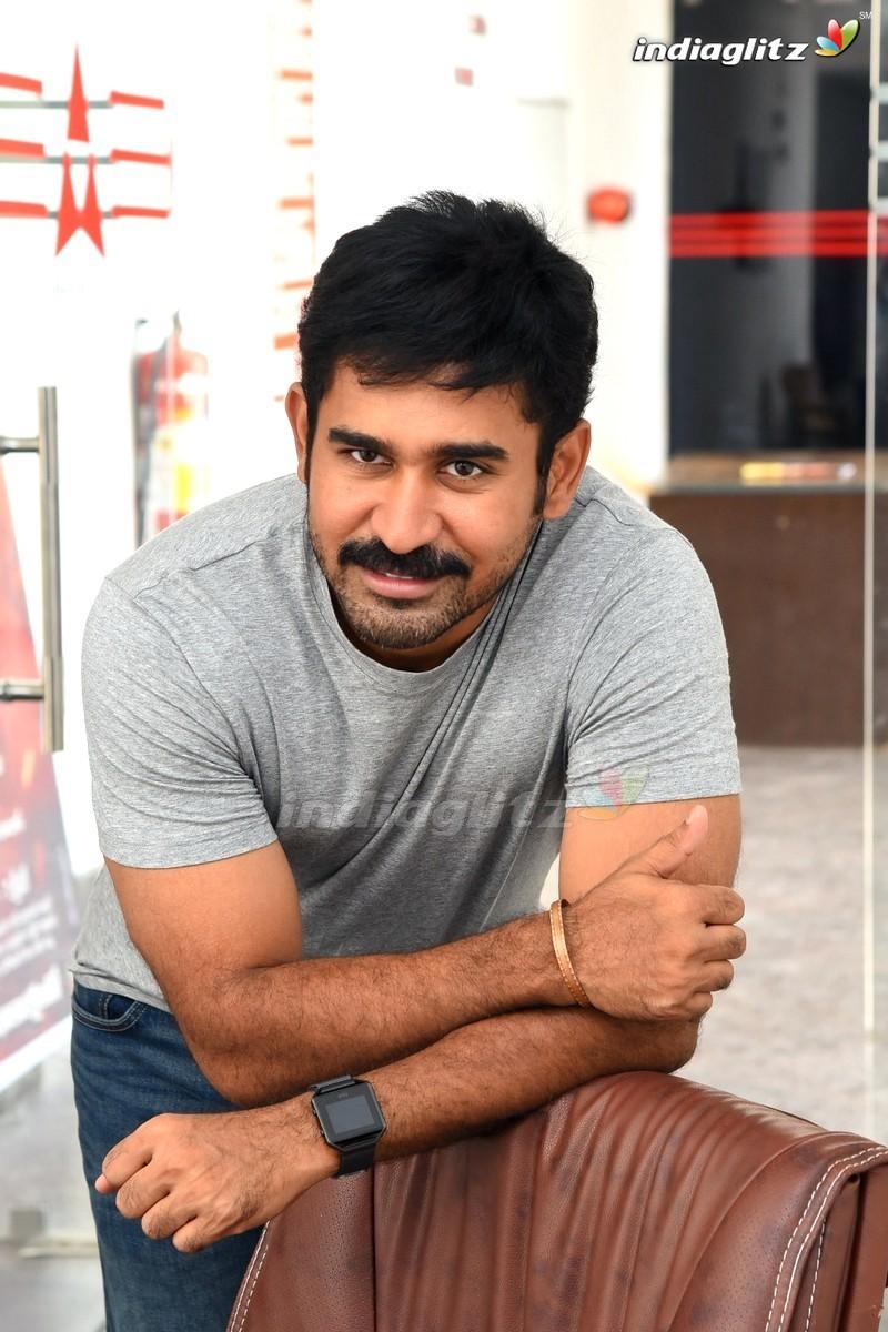 800x1200 Vijay Antony Photo Actor photo, image, gallery, stills, Phone