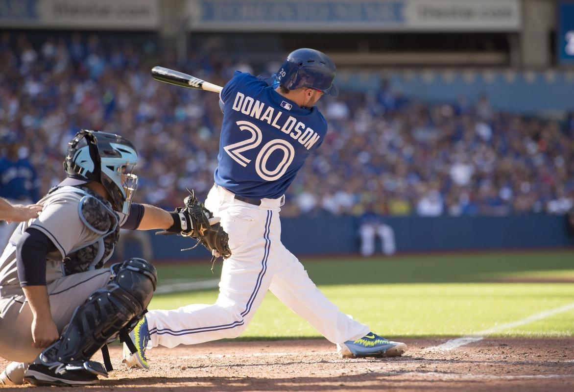 1180x800 Donaldson hits 41st HR with 2 outs in 9th, Toronto tops Rays, Desktop