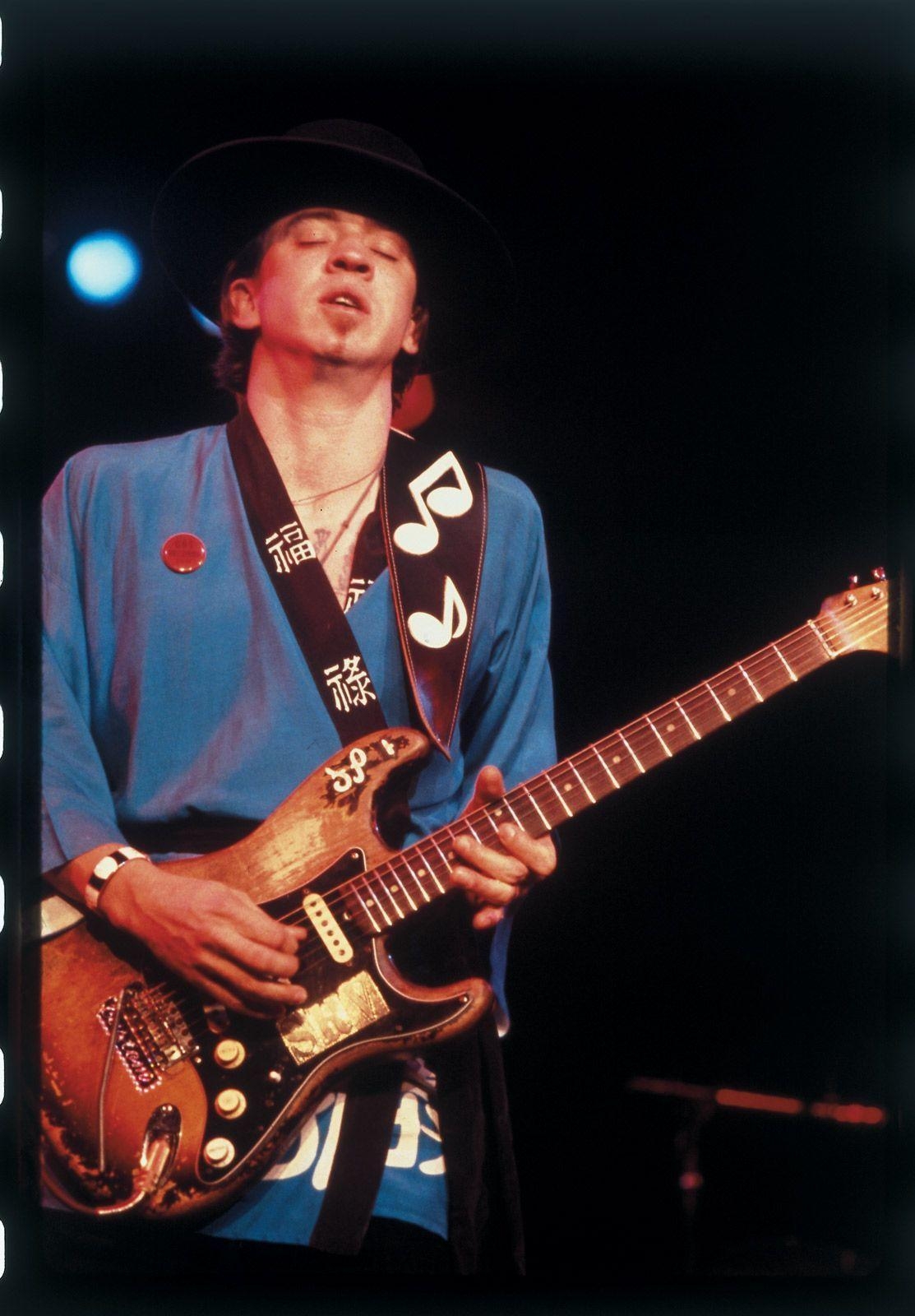 1120x1600 Stevie Ray Vaughan (4), Phone