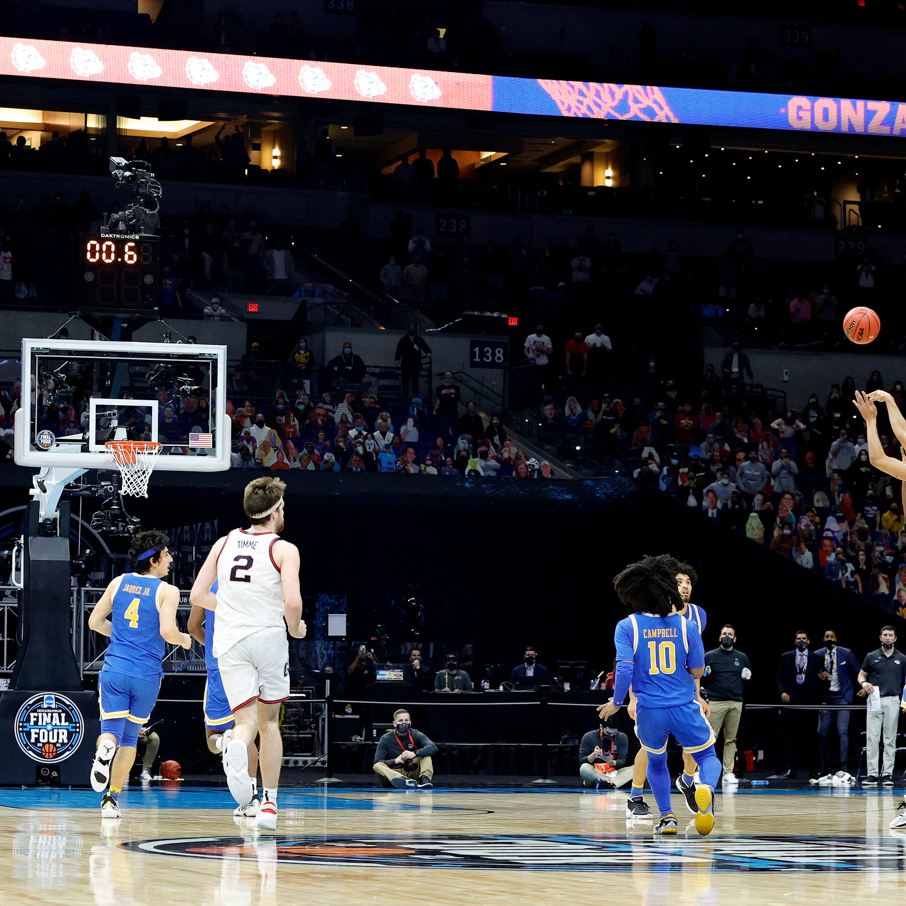 1800x1800 Gonzaga's Buzzer Beater A Reminder Of The Hoopla That's Missing, Phone