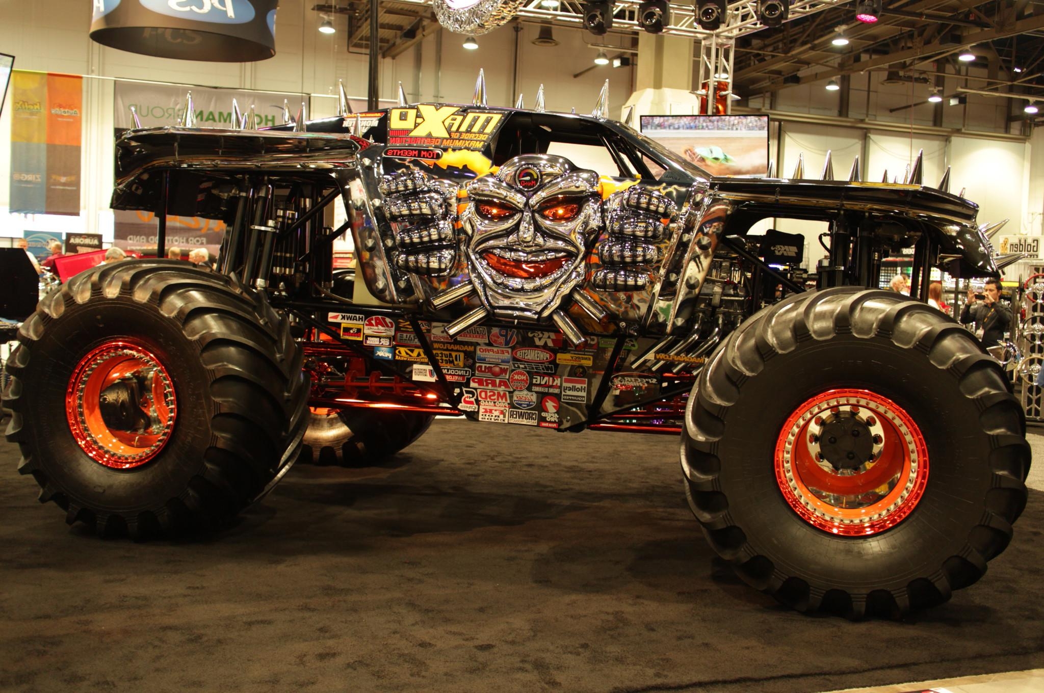 2050x1360 Ultra HD Monster Truck Wallpaper #EA4WN7Q, Desktop