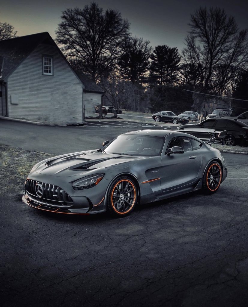 830x1020 LUX Lifestyle AMG GT Black Series, Phone