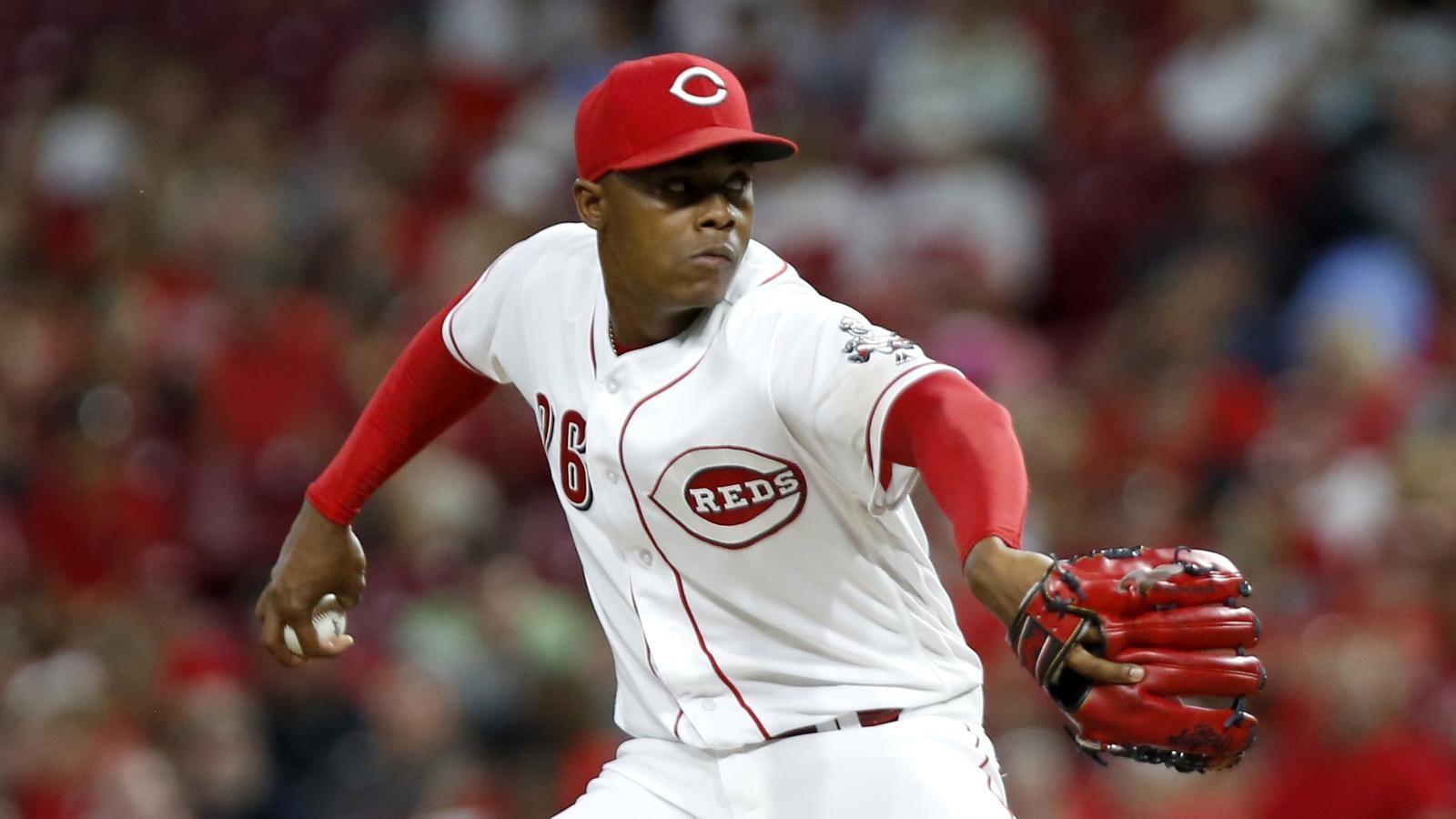 1600x900 Reds Agree To Three Year Deal With Raisel Iglesias, Desktop