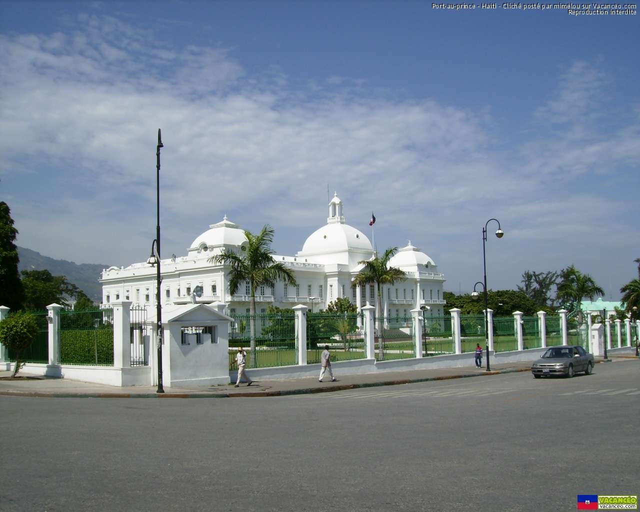 1280x1030 Fond D'écran Port Au Prince, Haiti Palais, Desktop