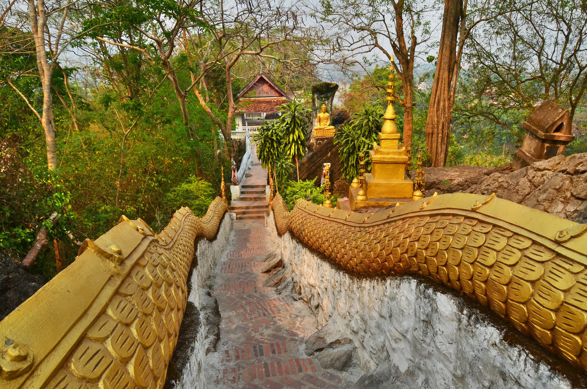 1920x1280 Mount Phousi in Luang Prabang Travel Agencies, Desktop