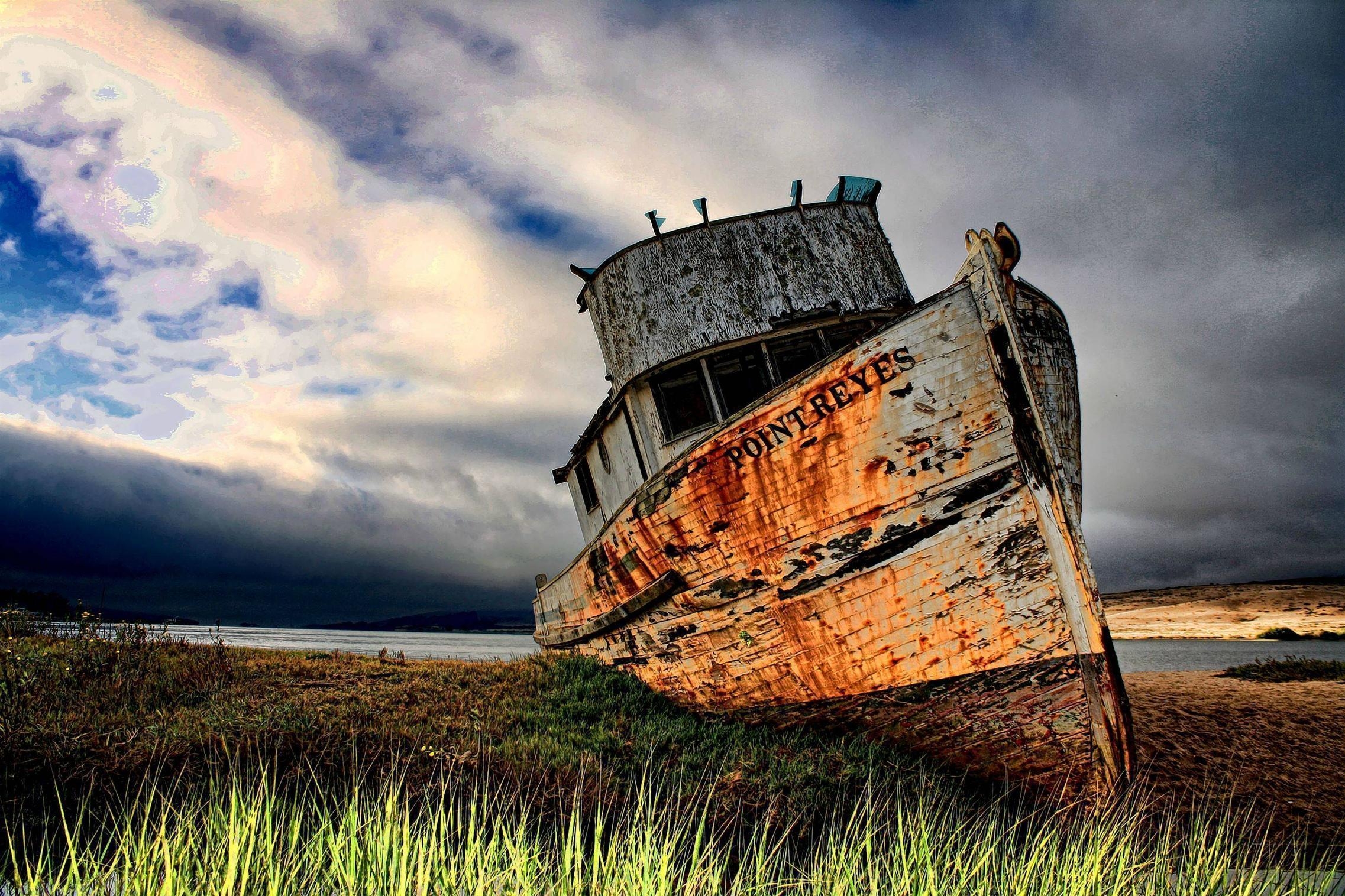 2280x1520 vintage, old ship, grass, photography, desktop, landscape, Desktop