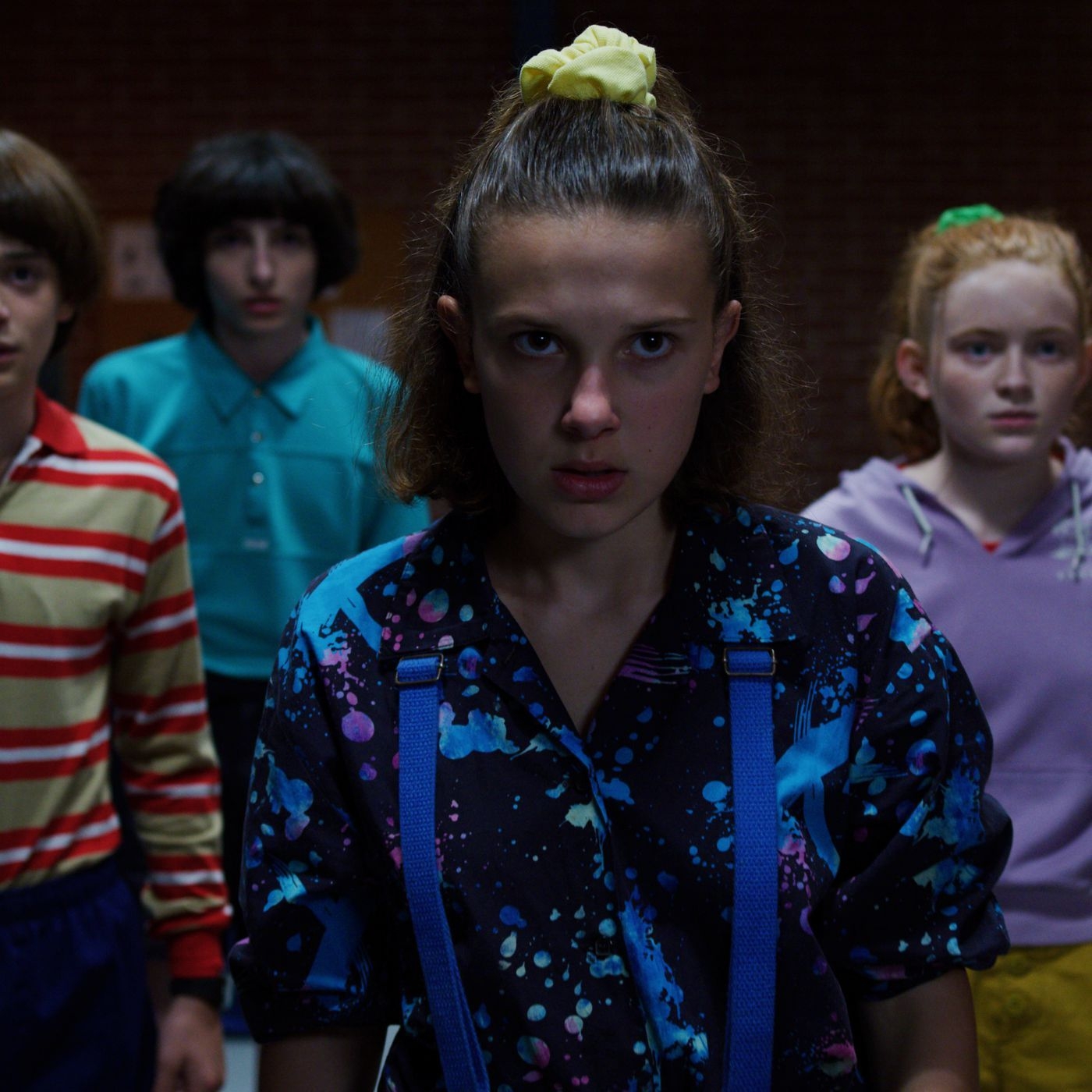 1400x1400 Stranger Things season 3 goes full Aliens with its action, Phone