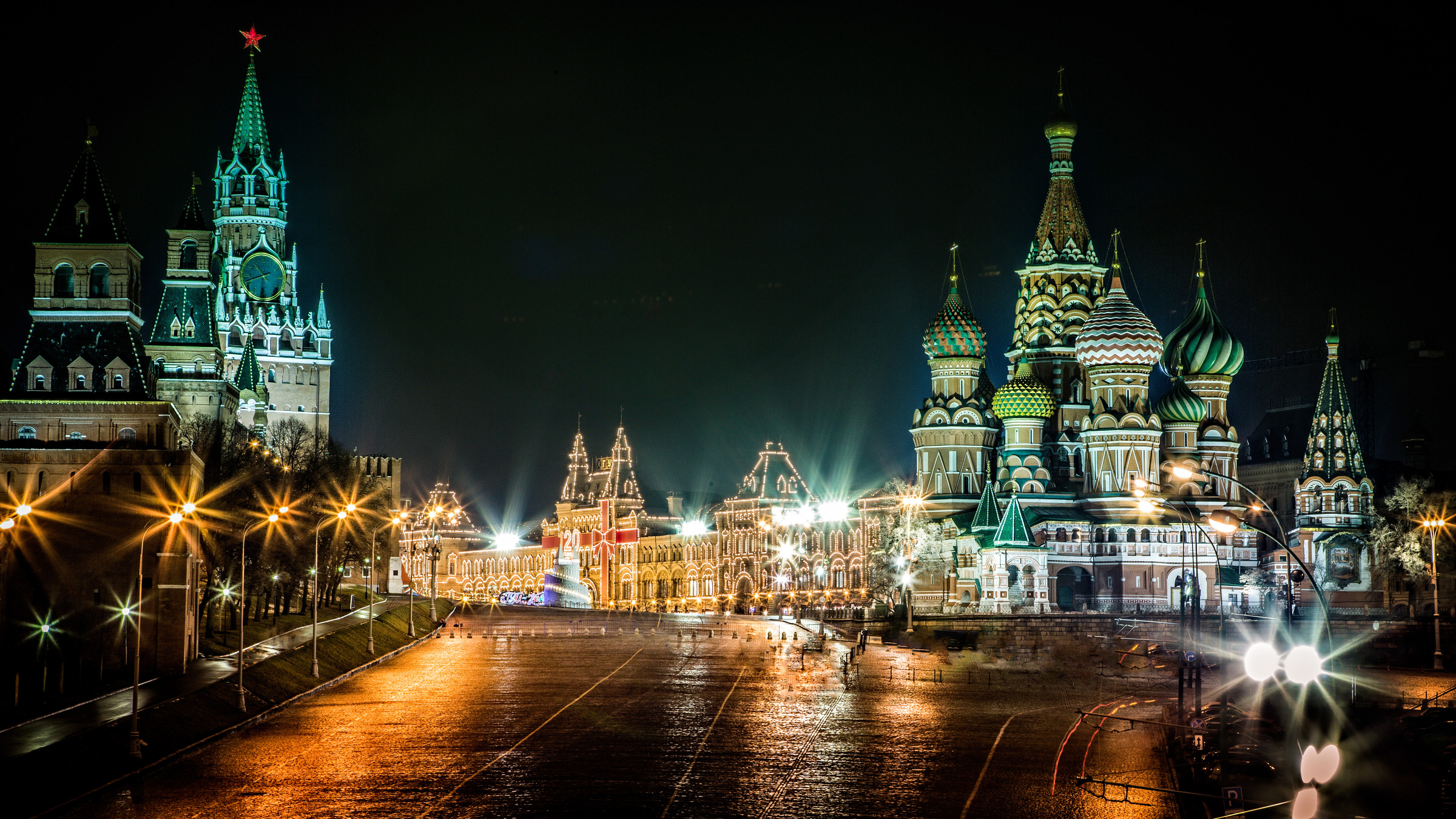 2400x1350 Red Square by Night, Moscow, Russia widescreen wallpaper. Wide, Desktop