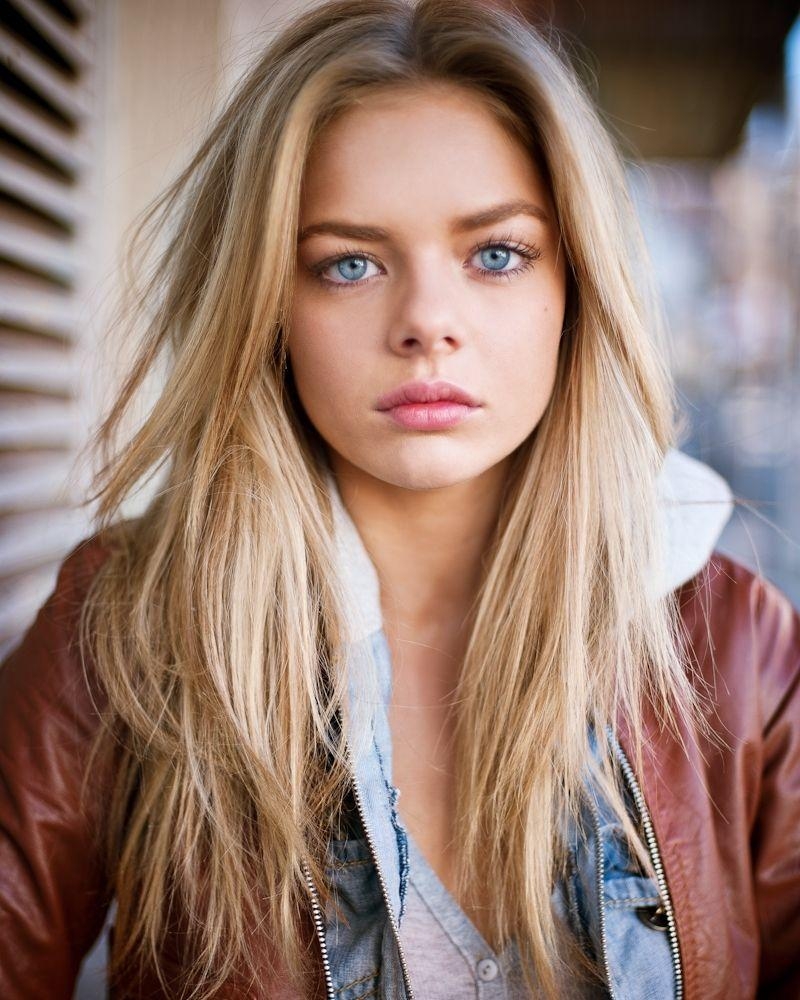 800x1000 image about Samara Weaving. See more about, Phone