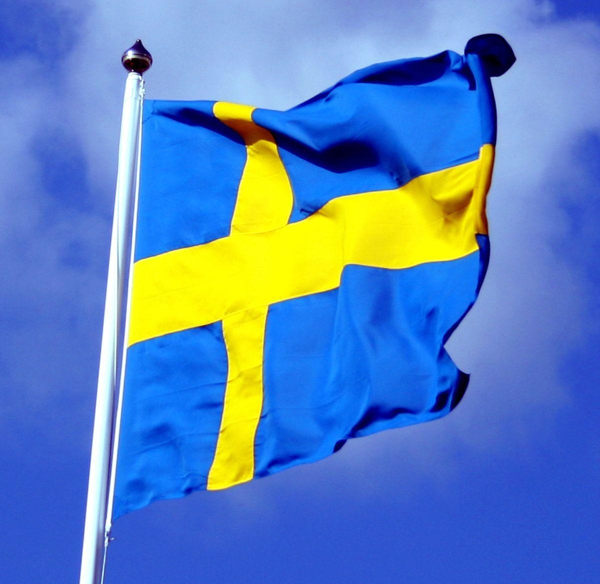 1200x1170 Graafix!: Wallpaper flag of Sweden, Desktop