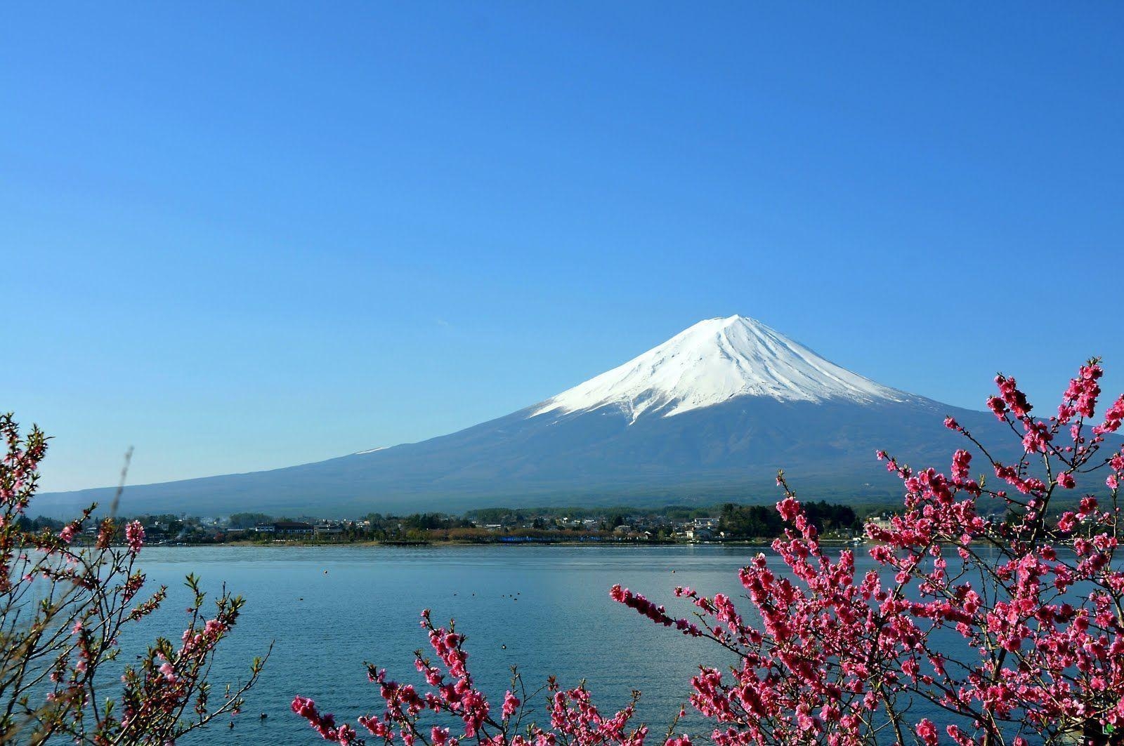 1600x1070 Mount Fuji Wallpaper, Desktop