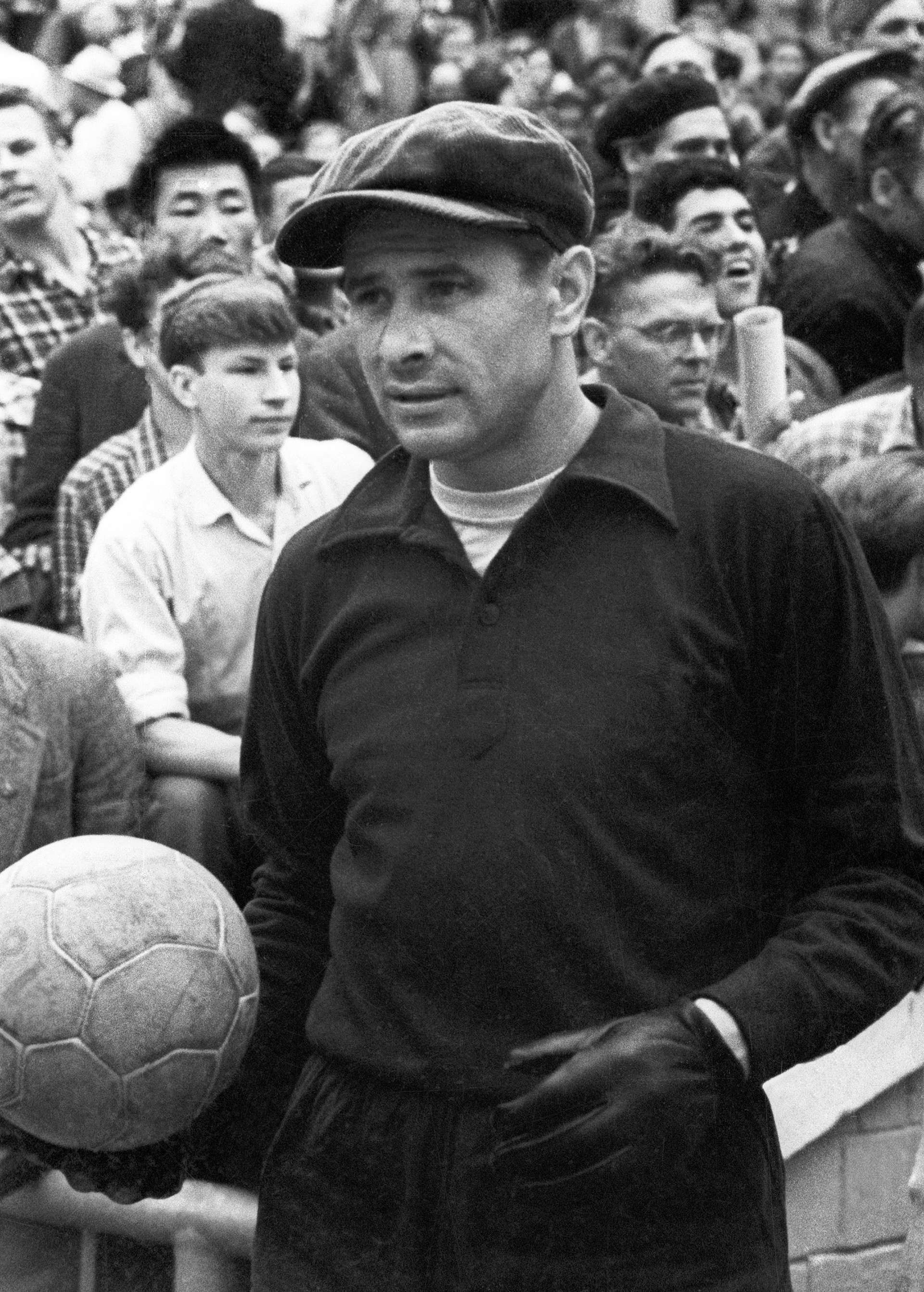 1920x2690 Sept faits sur Lev Yashin, plus grand joueur de football de l, Phone