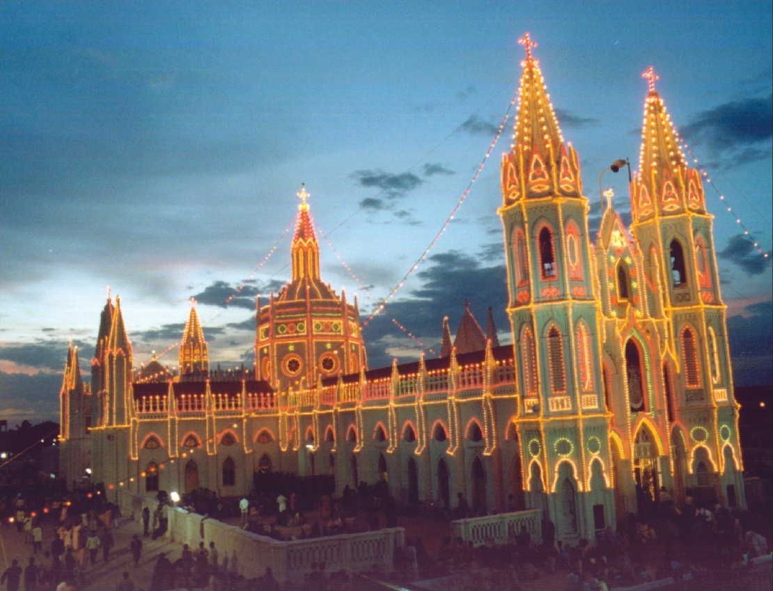 1110x850 Velankanni Matha, Tamilnadu. Mother mary picture, Church image, Pre wedding photohoot outdoor, Desktop