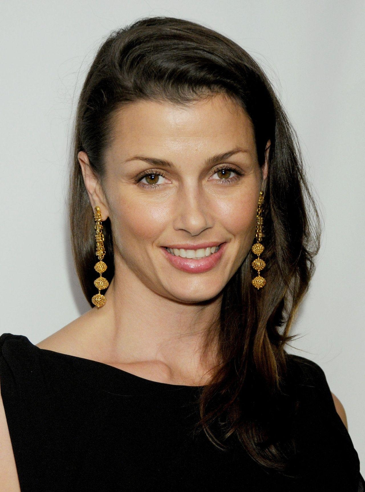 1280x1730 bridget moynahan. Bridget Moynahan wallpaper (6005), Phone