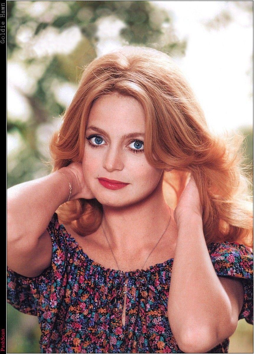 860x1200 Goldie Hawn wallpaper, Phone