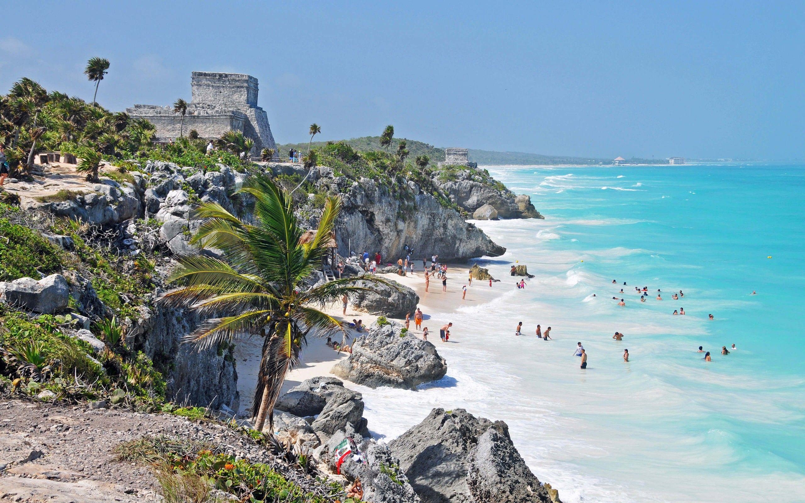 2560x1600 Download  Beach near El Castillo, Tulum, Riviera Maya, Desktop