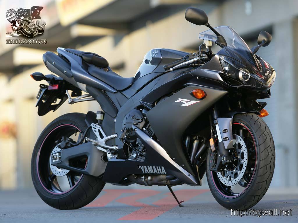 1030x770 HD Wallpaper: yamaha bikes, Desktop